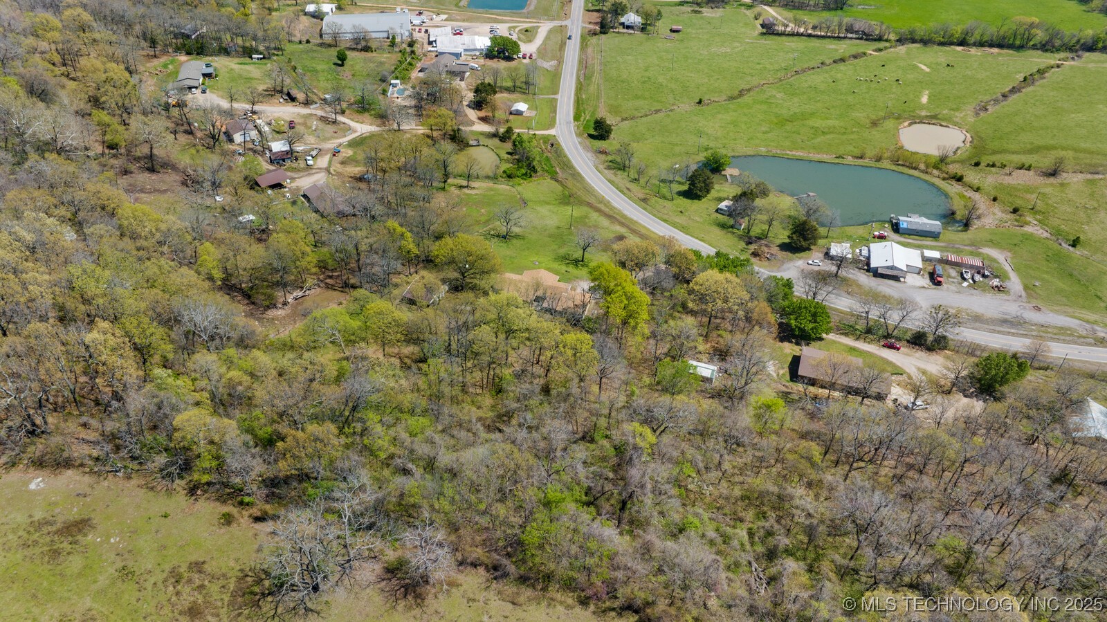 465561 Highway 100 Stilwell OK 74960