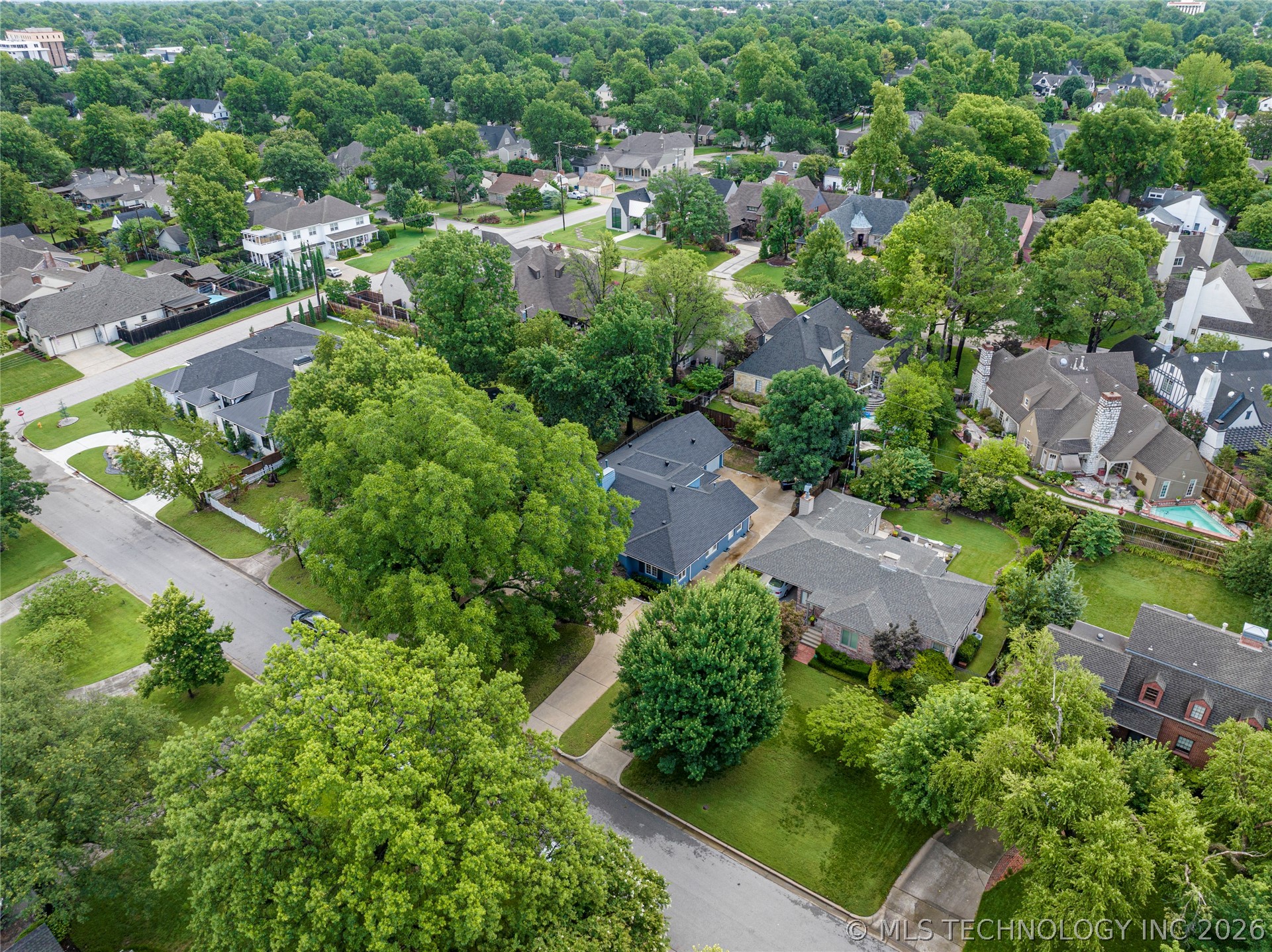2521 S Birmingham Place Tulsa OK 74114