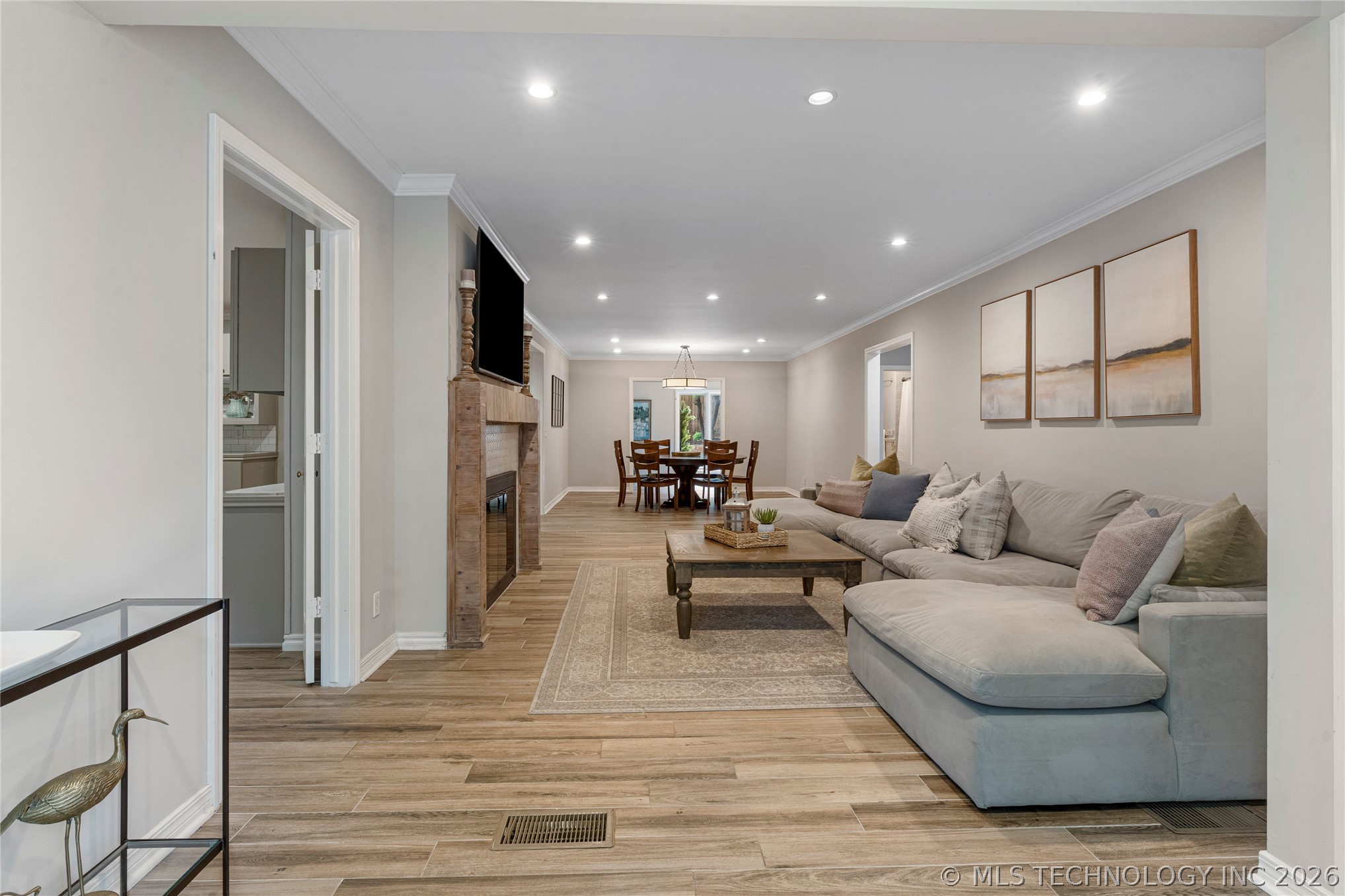 2521 S Birmingham Place Tulsa OK 74114
