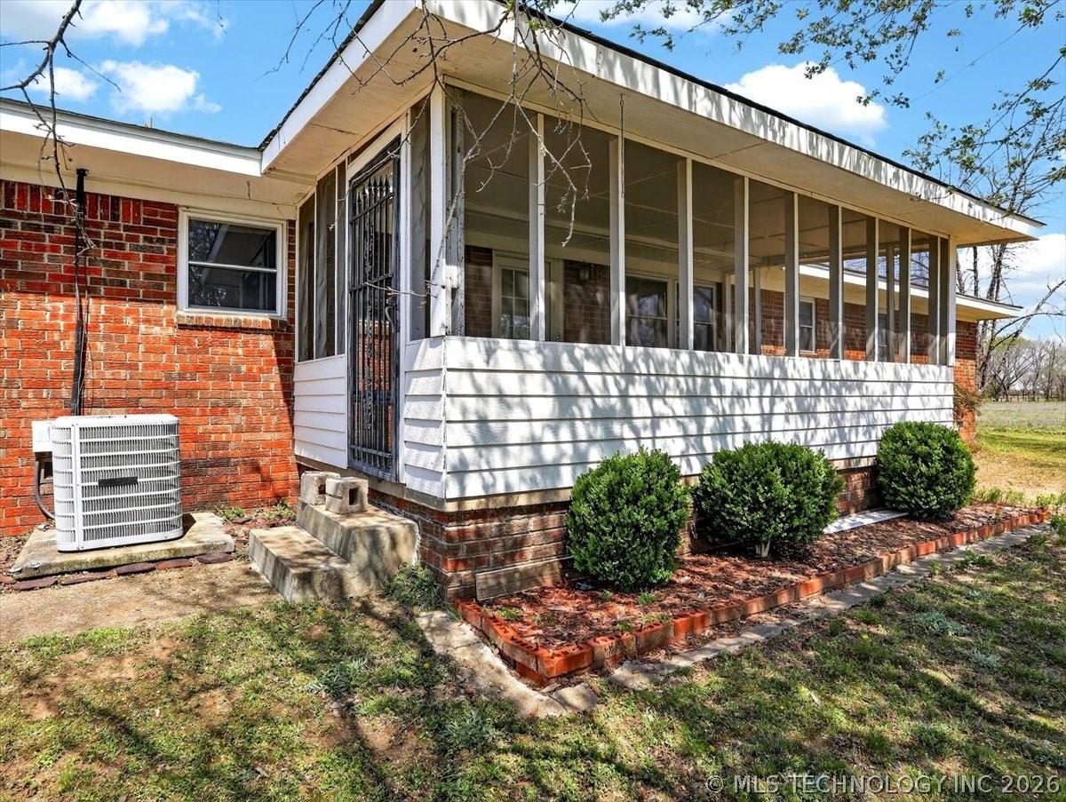 21177 E Highway 9 Keota OK 74941