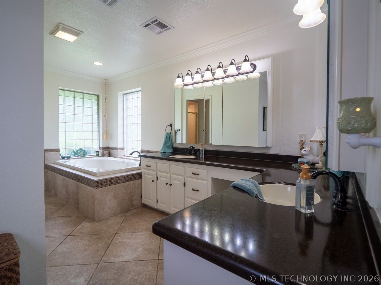 8567 Lake View Drive Kingston OK 73439