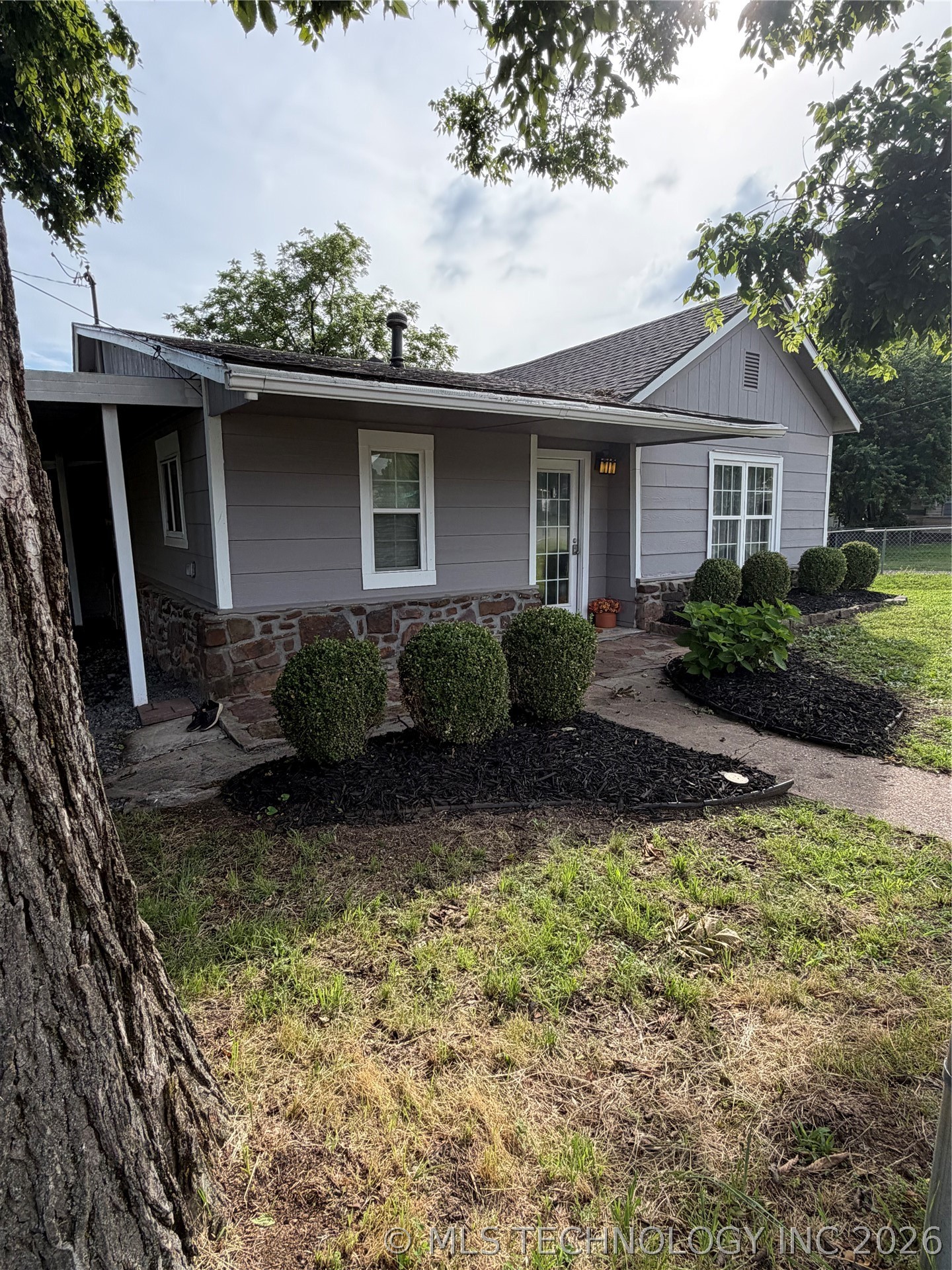 223 N Lee Street Fort Gibson OK 74434