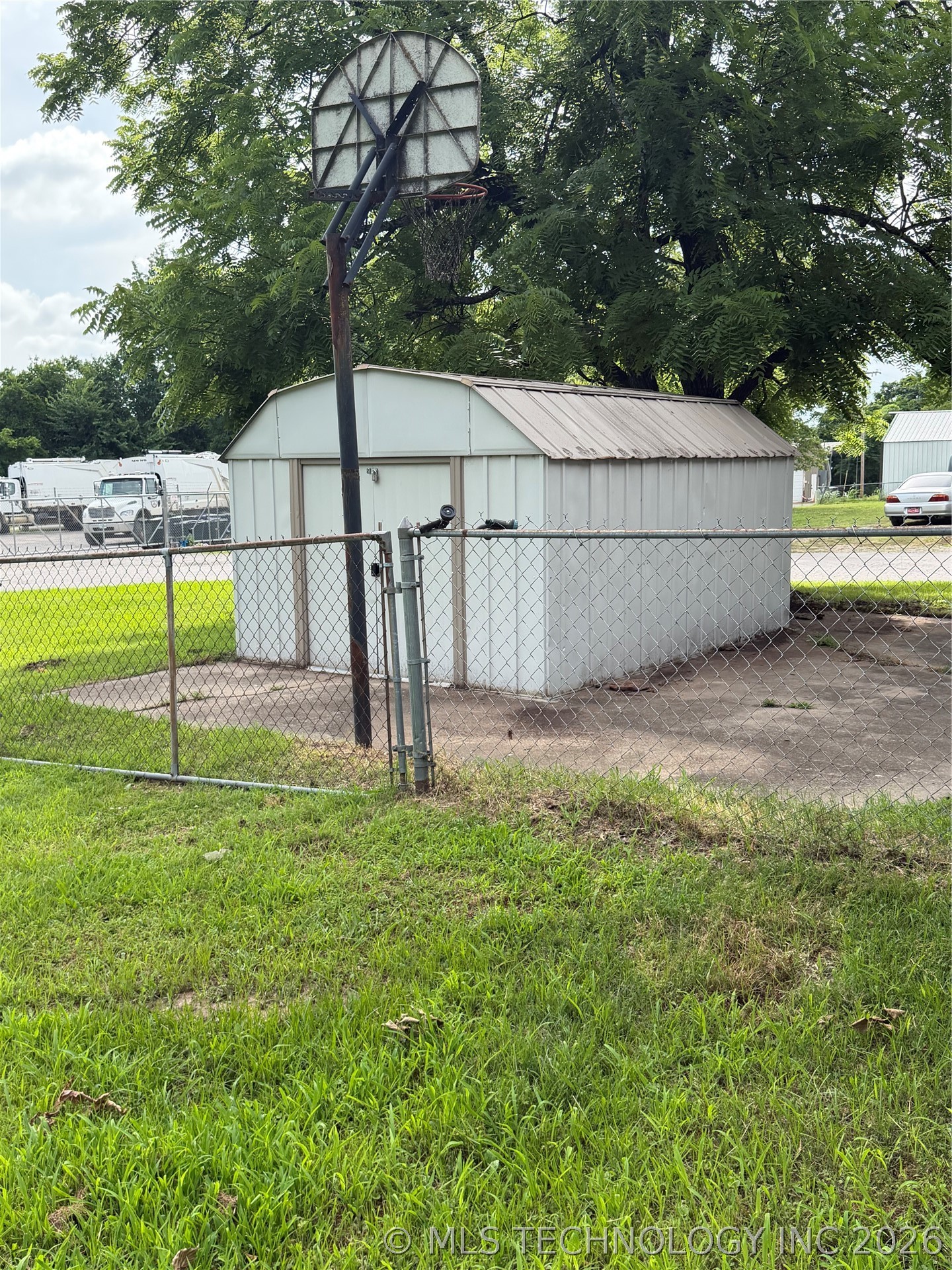 223 N Lee Street Fort Gibson OK 74434