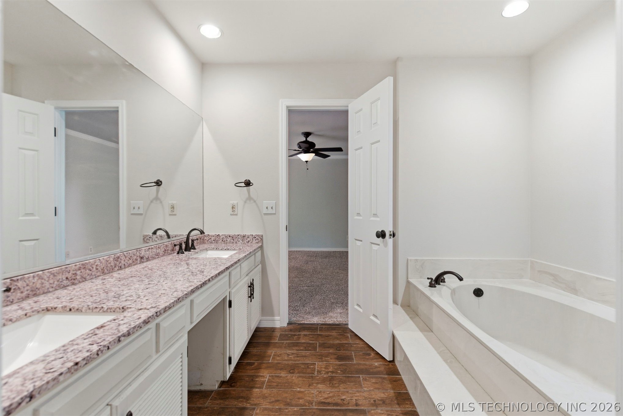 7450 S Granite Avenue Tulsa OK 74136