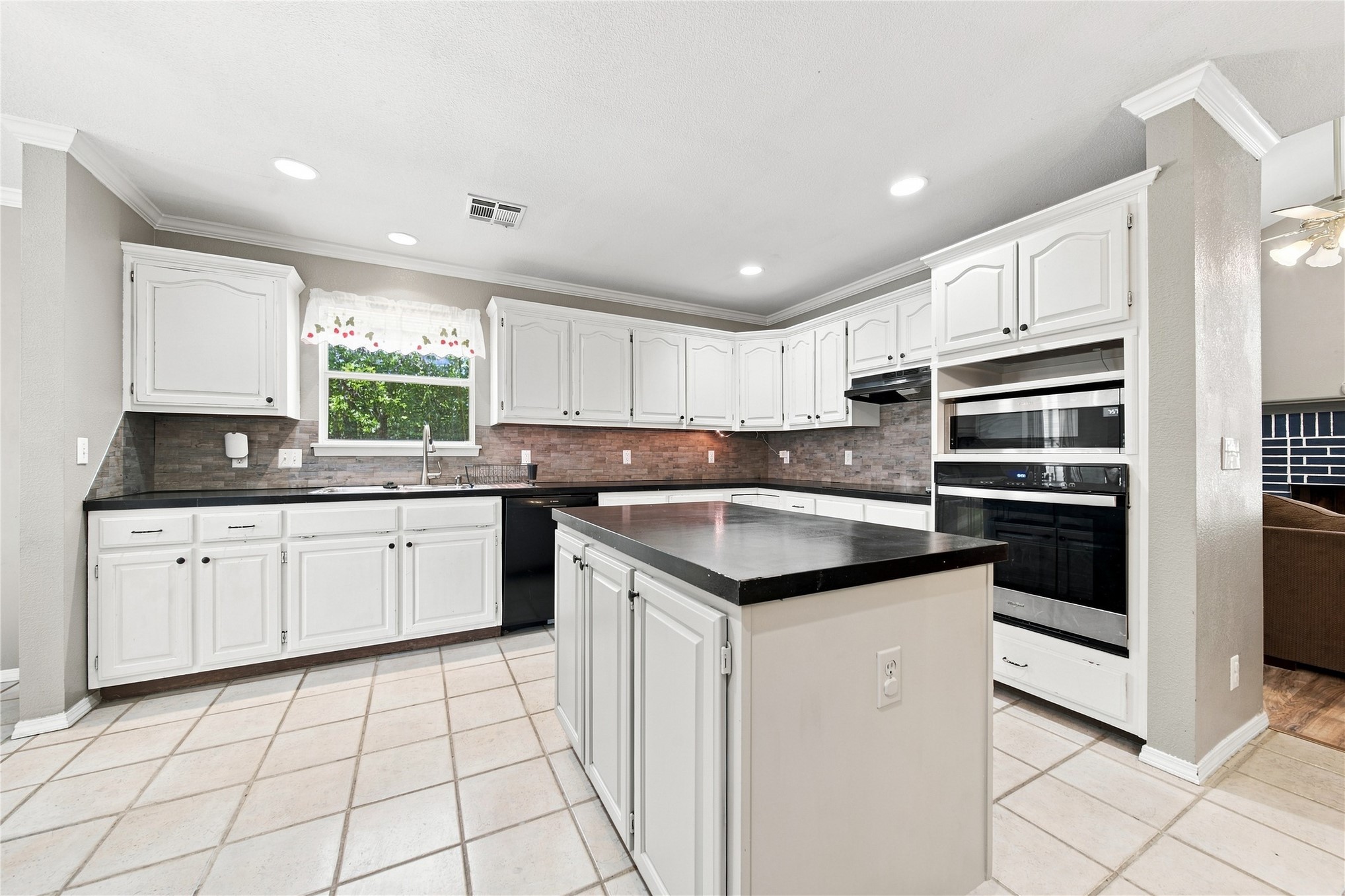 27221 W 11th Street S Sand Springs OK 74063