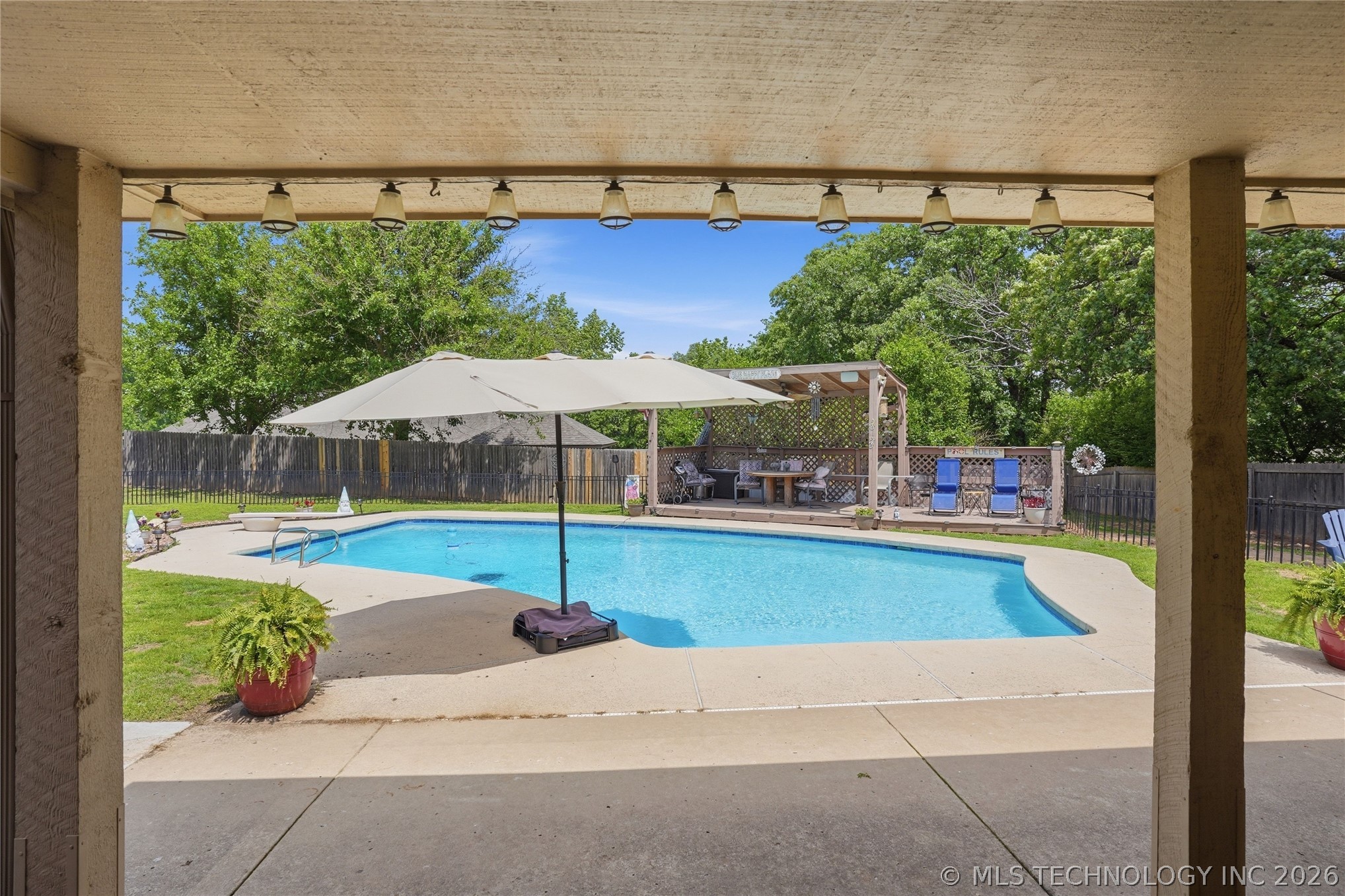 6121 E 97th Street Tulsa OK 74137