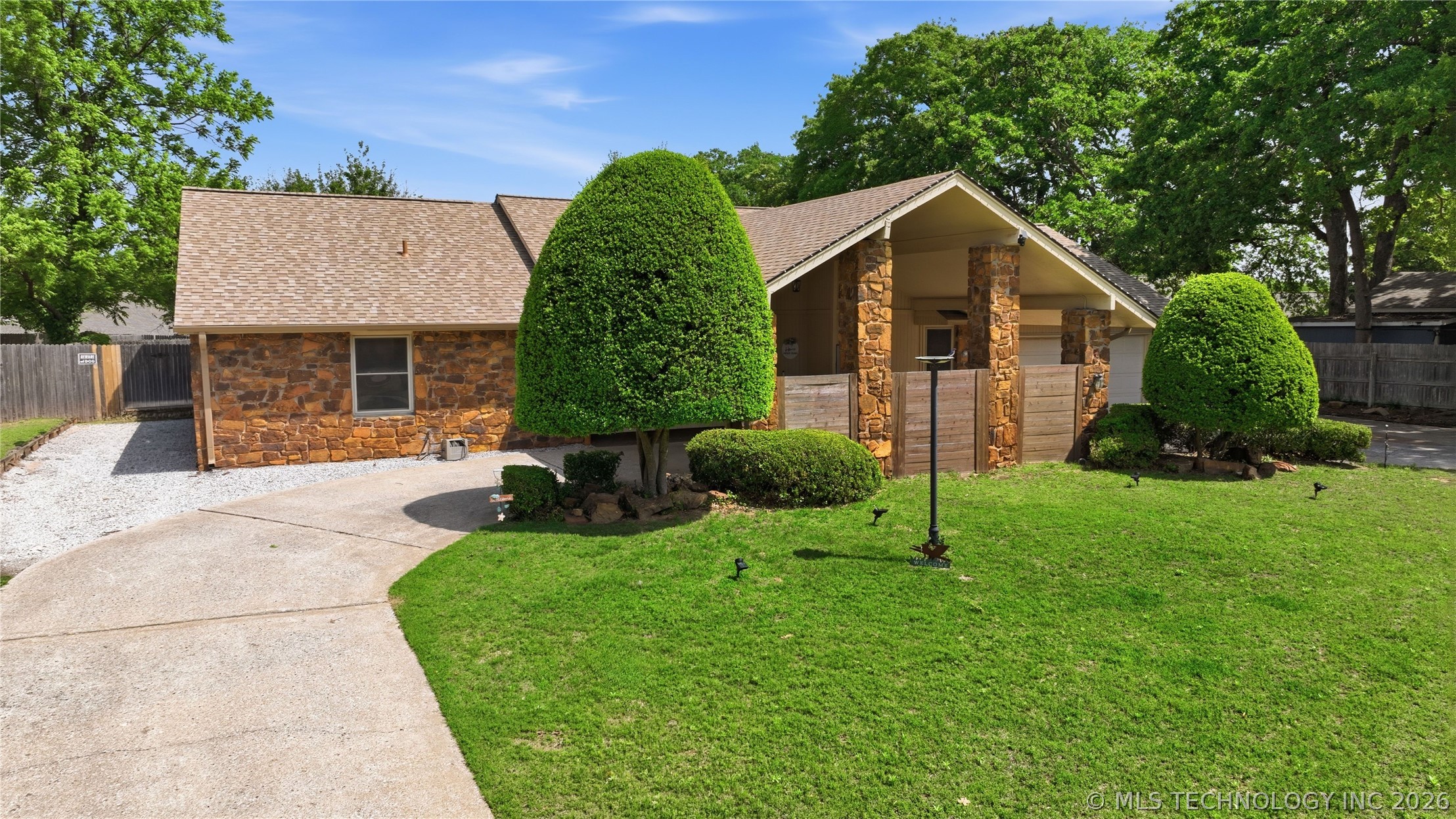 6121 E 97th Street Tulsa OK 74137