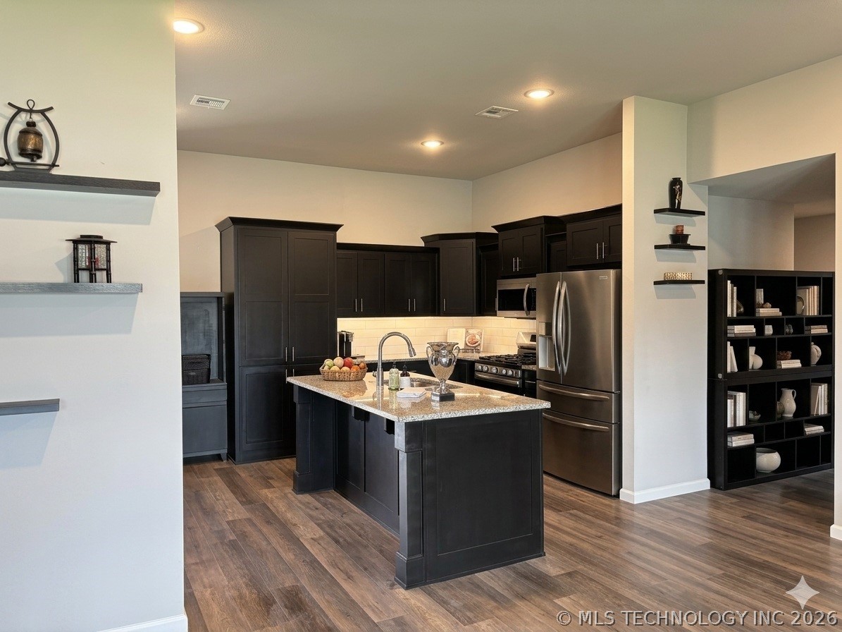 1407 E 150 Street S Glenpool OK 74033