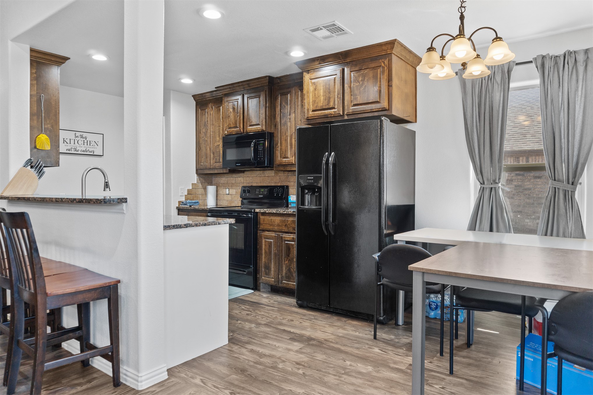 121 Cecil Circle Calera OK 74730