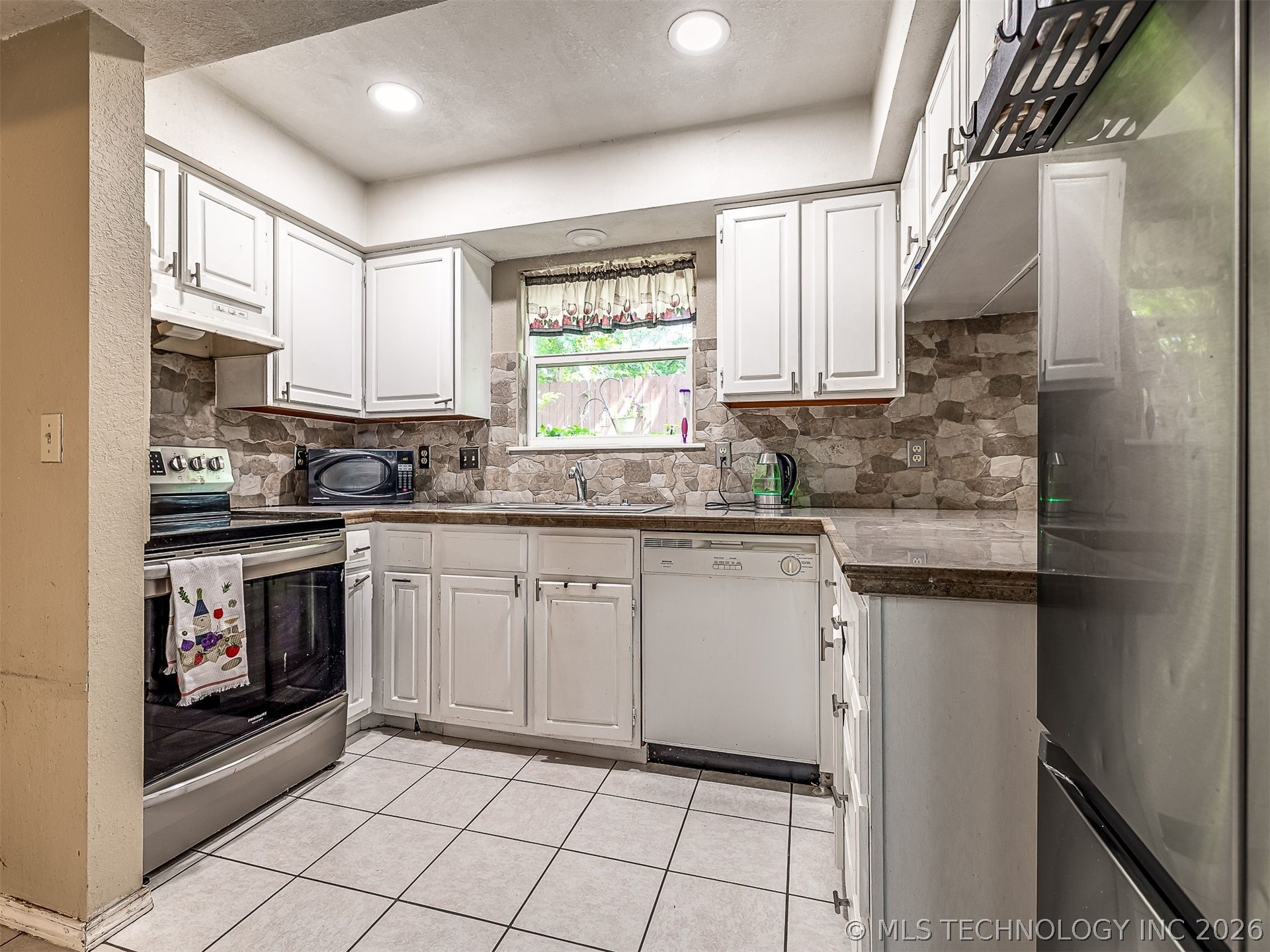 13033 E 28th Place Tulsa OK 74134