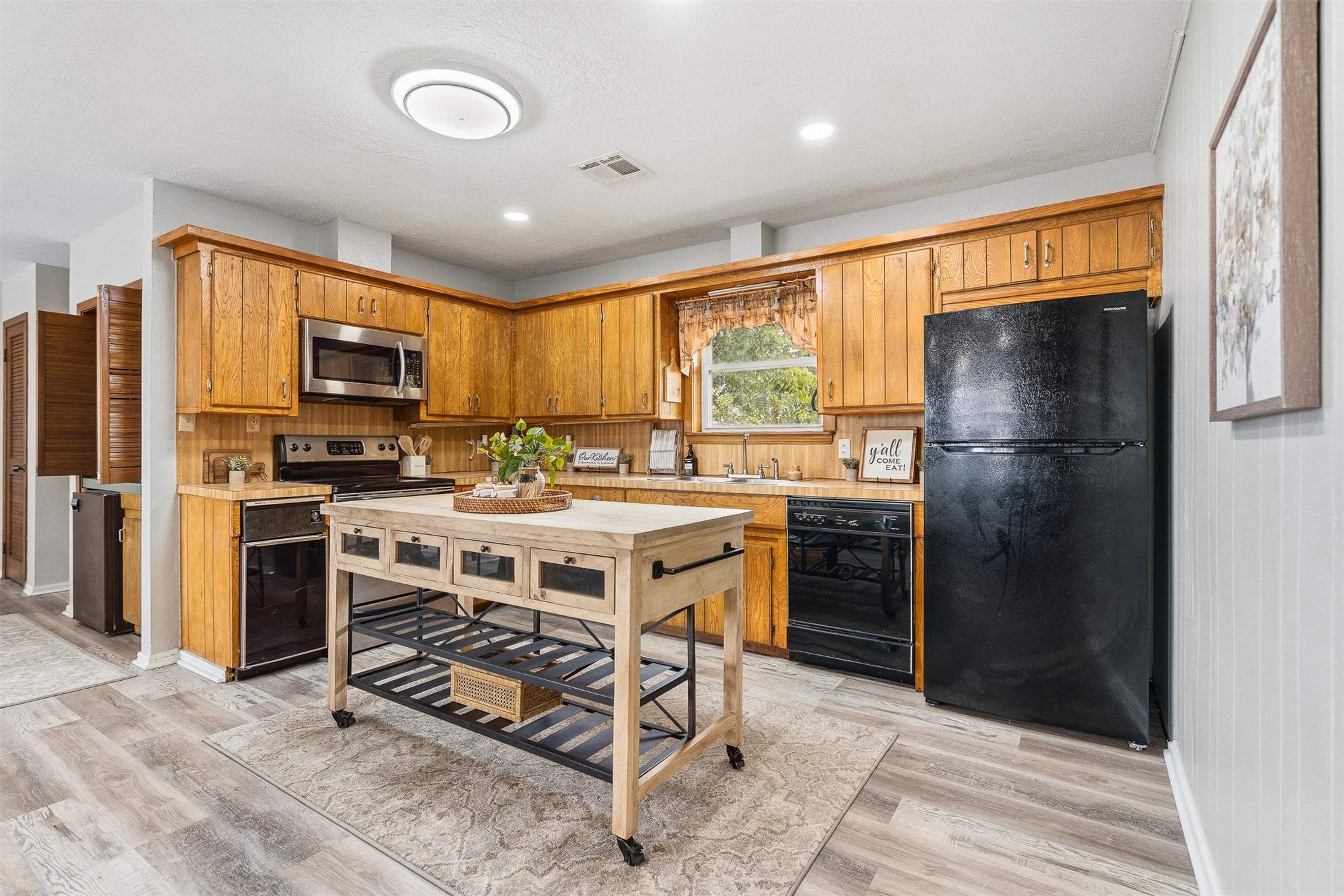 710 White Rock Marietta OK 73448