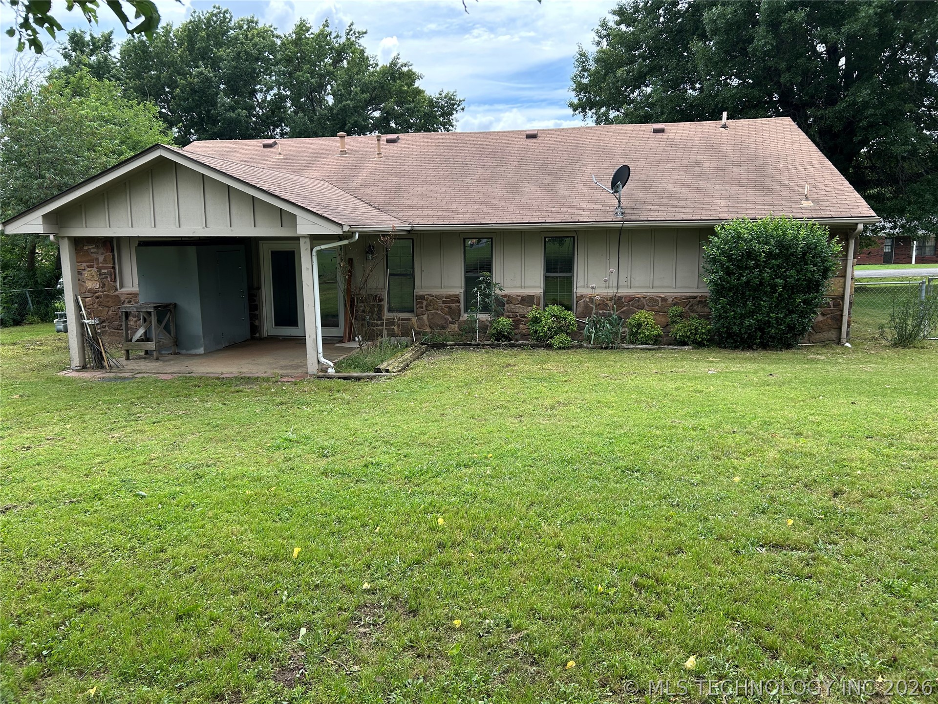 82 S Gladd Road Fort Gibson OK 74434