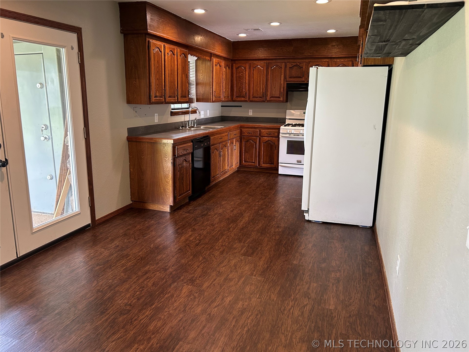 82 S Gladd Road Fort Gibson OK 74434