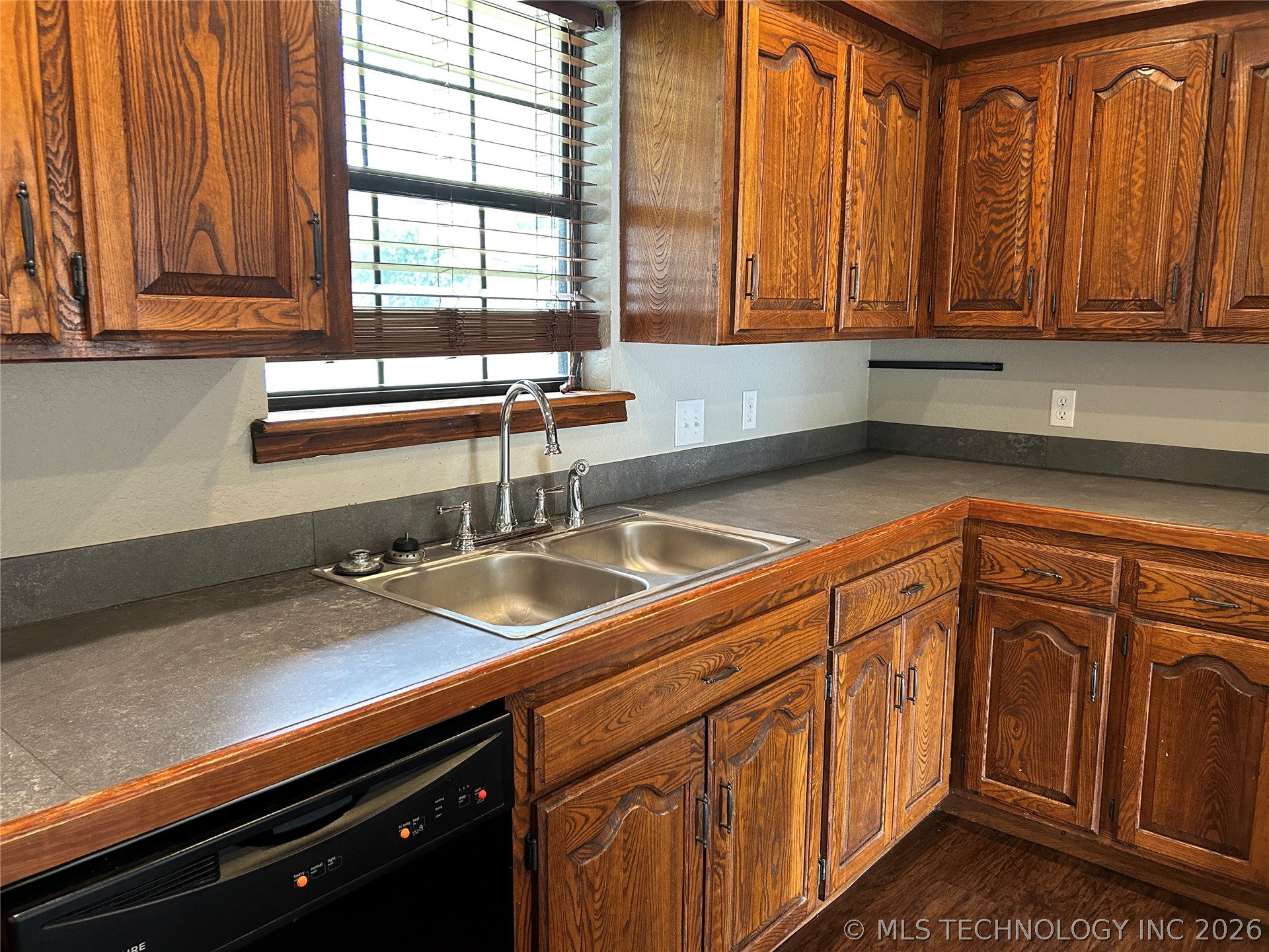 82 S Gladd Road Fort Gibson OK 74434