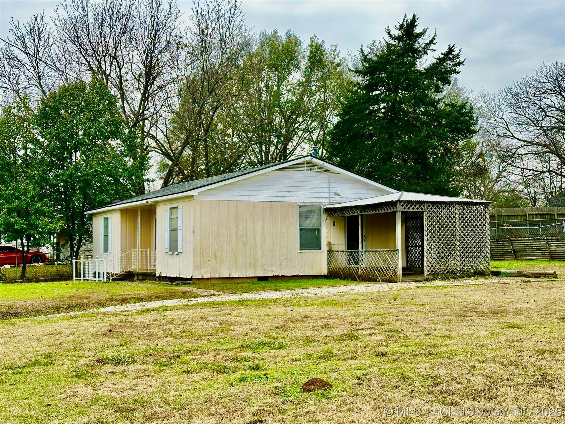 1117 S Oklahoma Atoka OK 74525