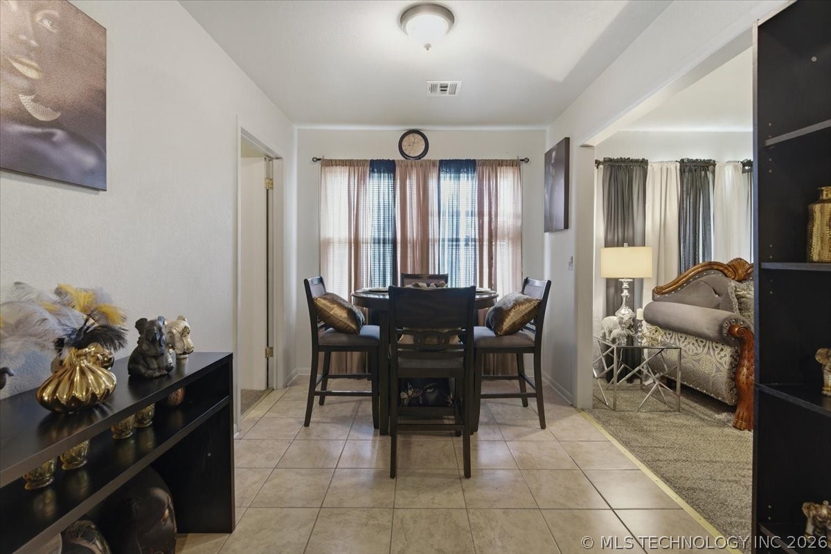 7360 E Newton Street Tulsa OK 74115