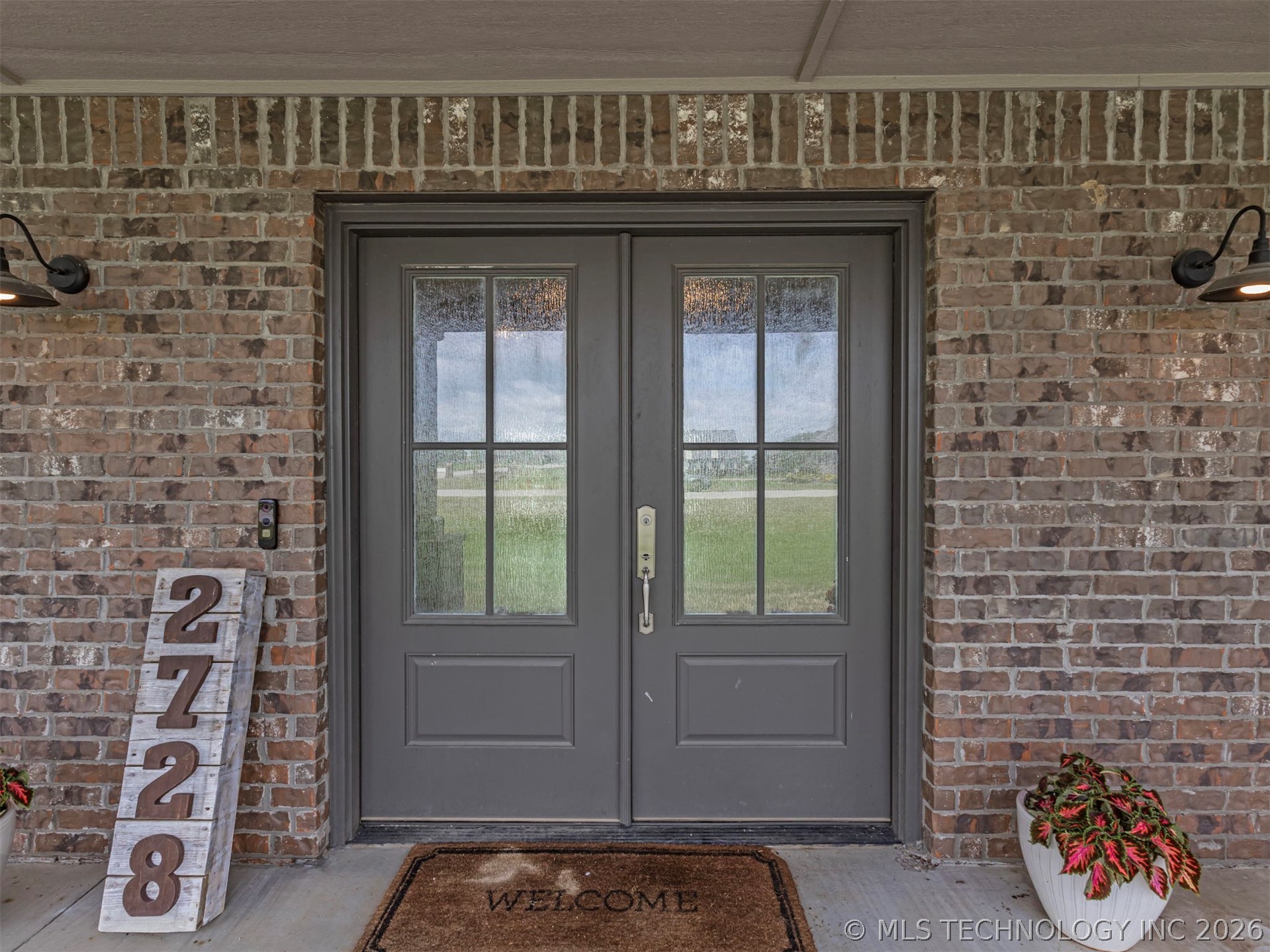 2728 Crosscreek Drive Oologah OK 74053