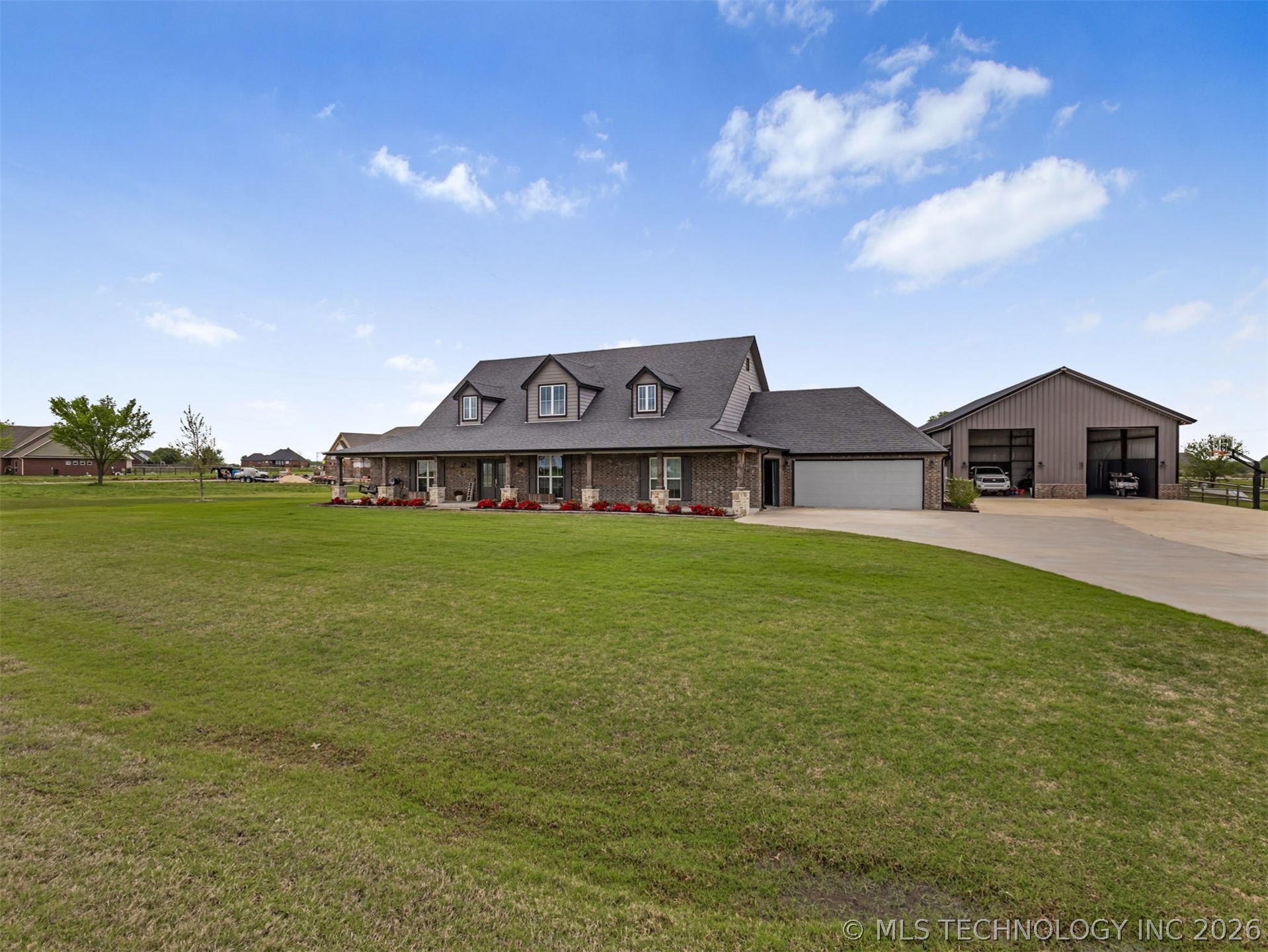 2728 Crosscreek Drive Oologah OK 74053