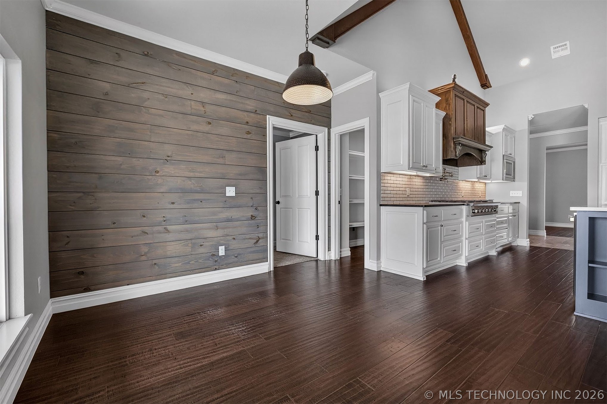2728 Crosscreek Drive Oologah OK 74053