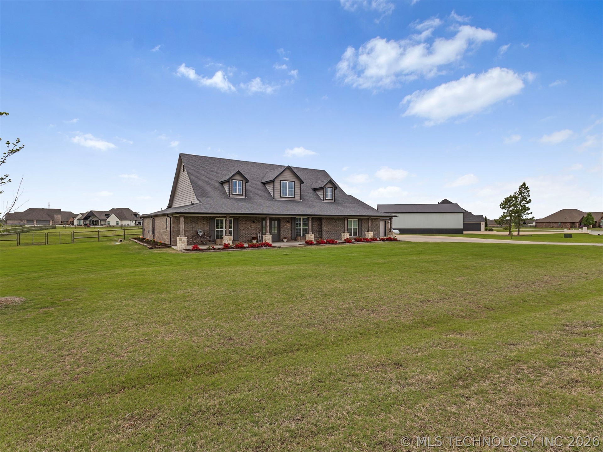 2728 Crosscreek Drive Oologah OK 74053