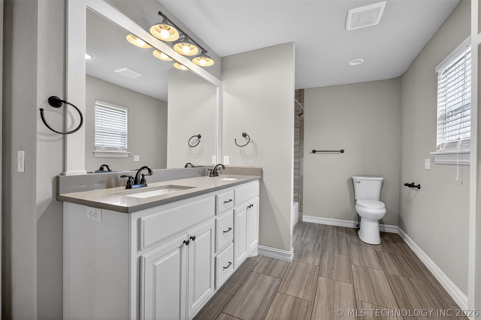 2728 Crosscreek Drive Oologah OK 74053