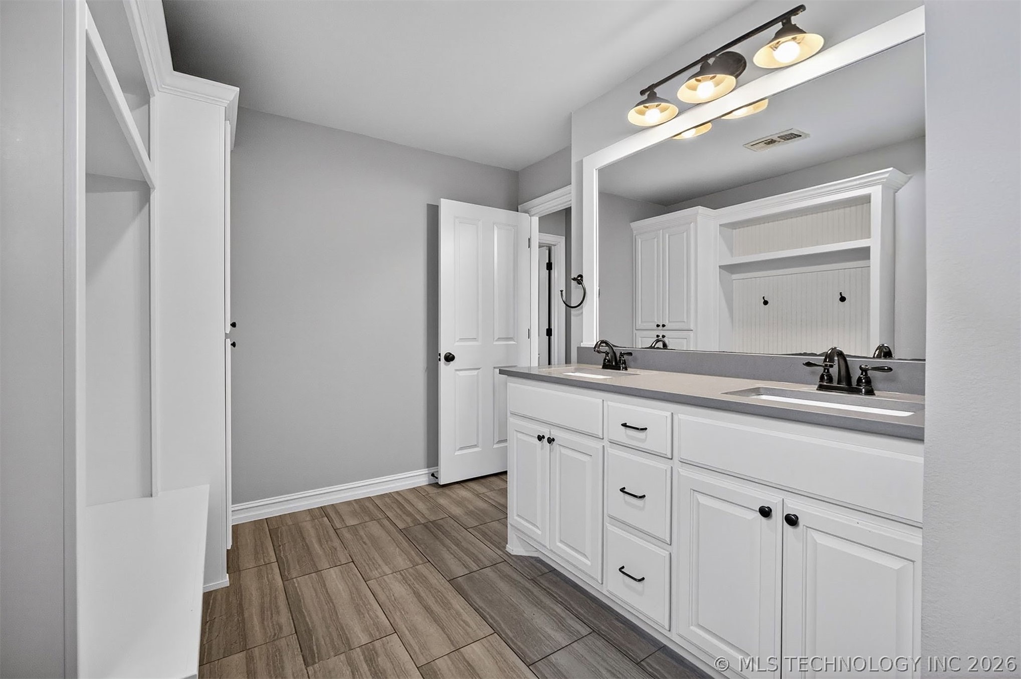 2728 Crosscreek Drive Oologah OK 74053