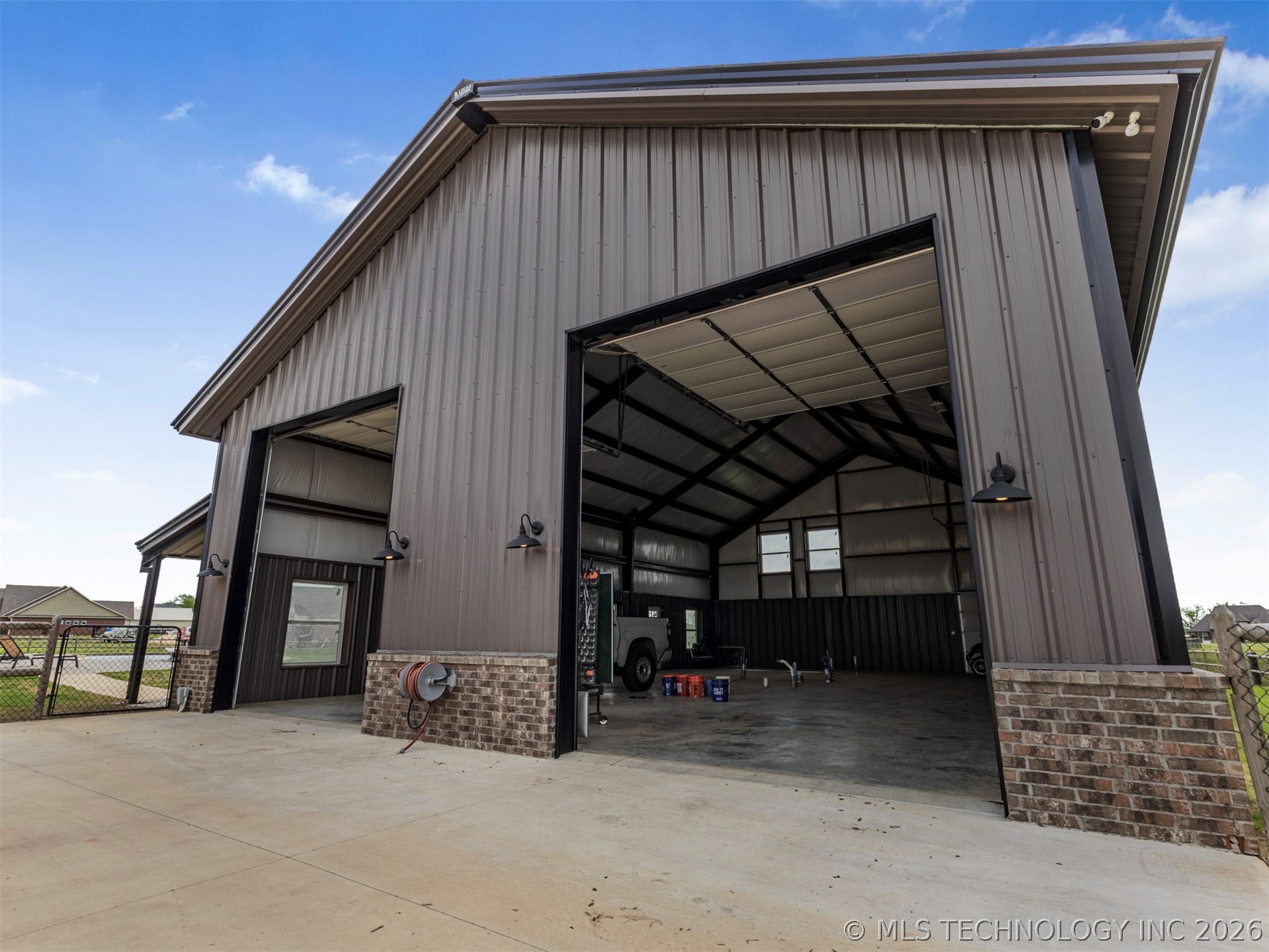 2728 Crosscreek Drive Oologah OK 74053