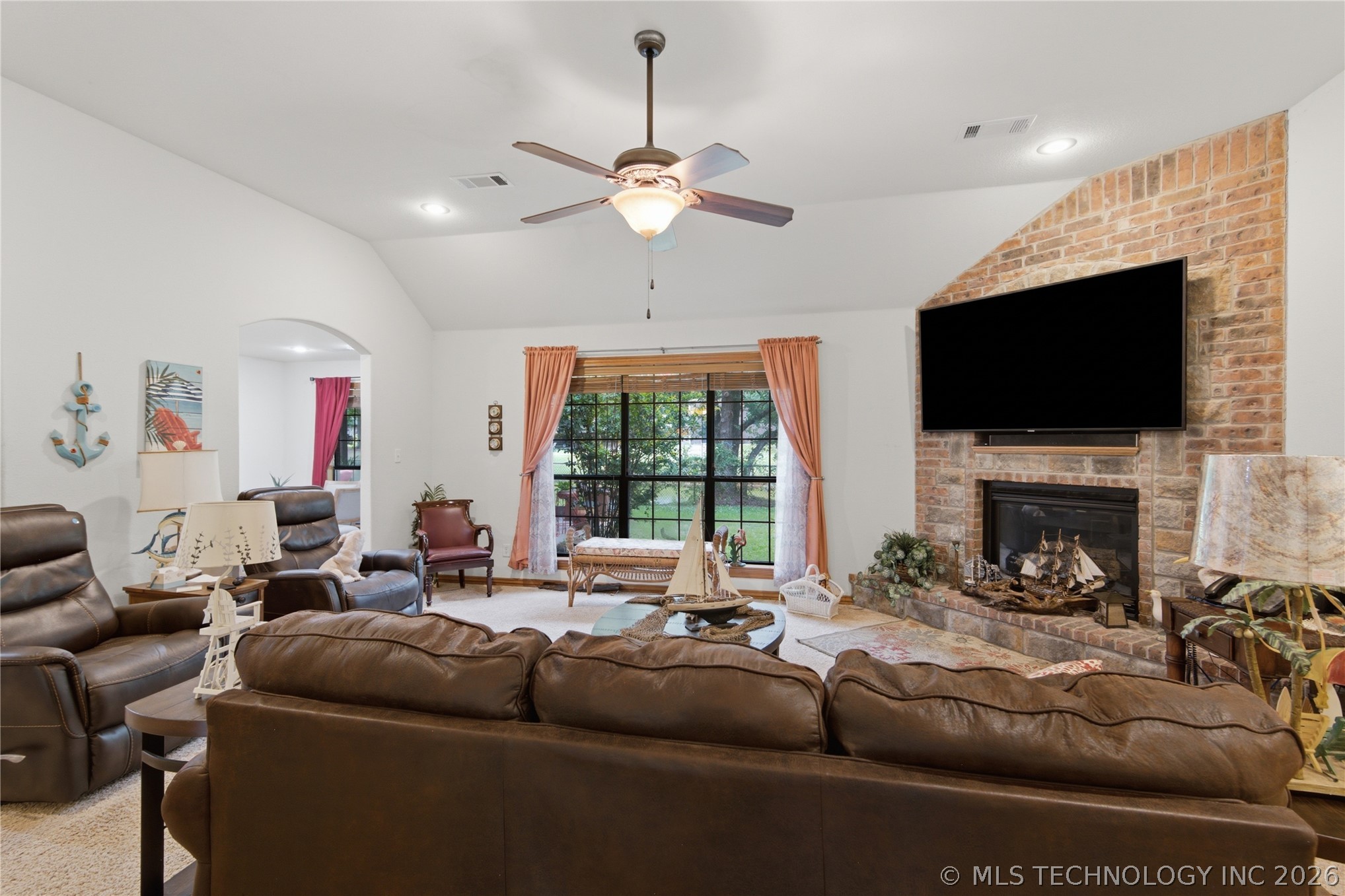 61 Hummingbird Lane Eufaula OK 74432