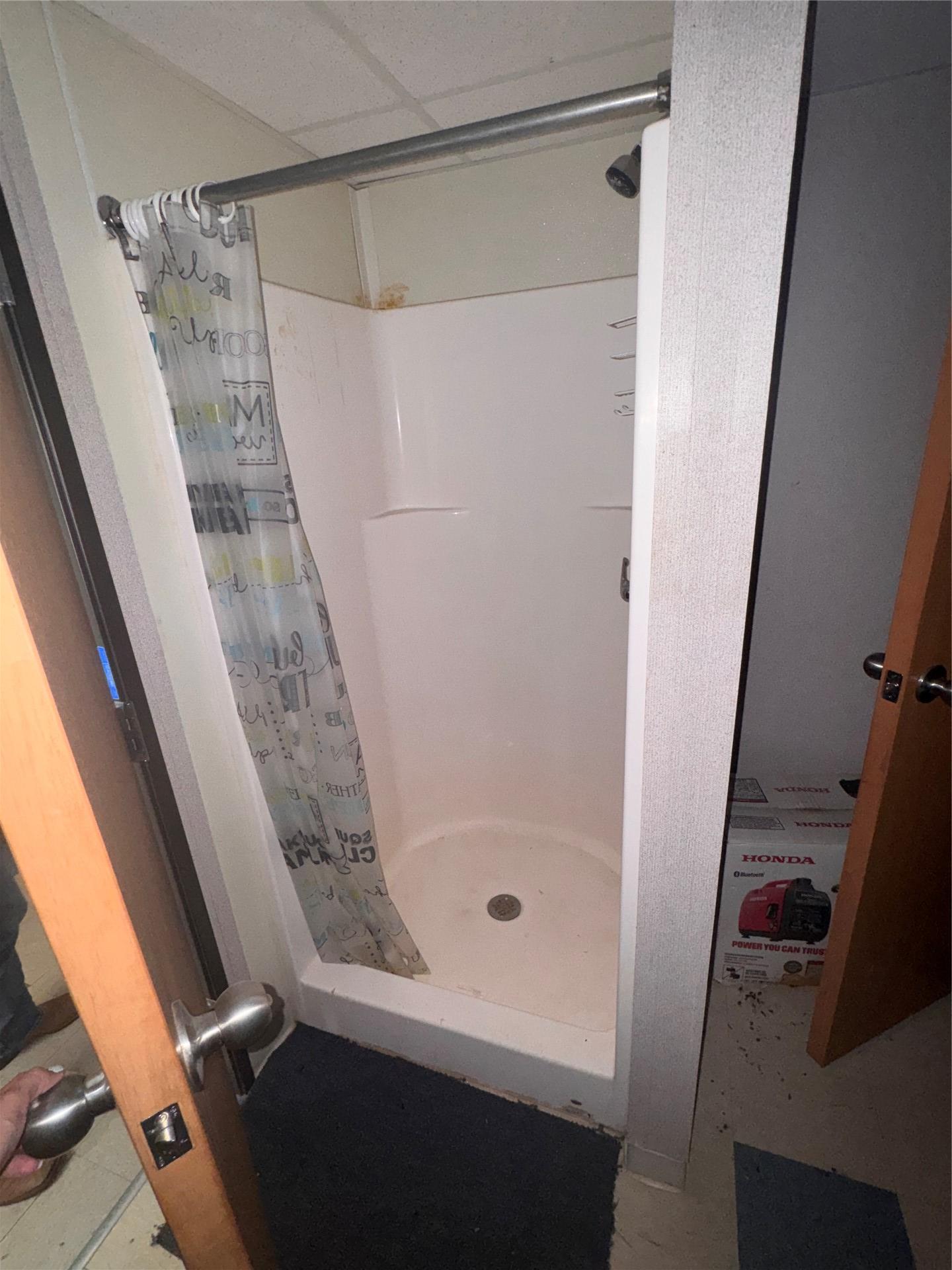 39981 Lloyd Lane Wister OK 74966