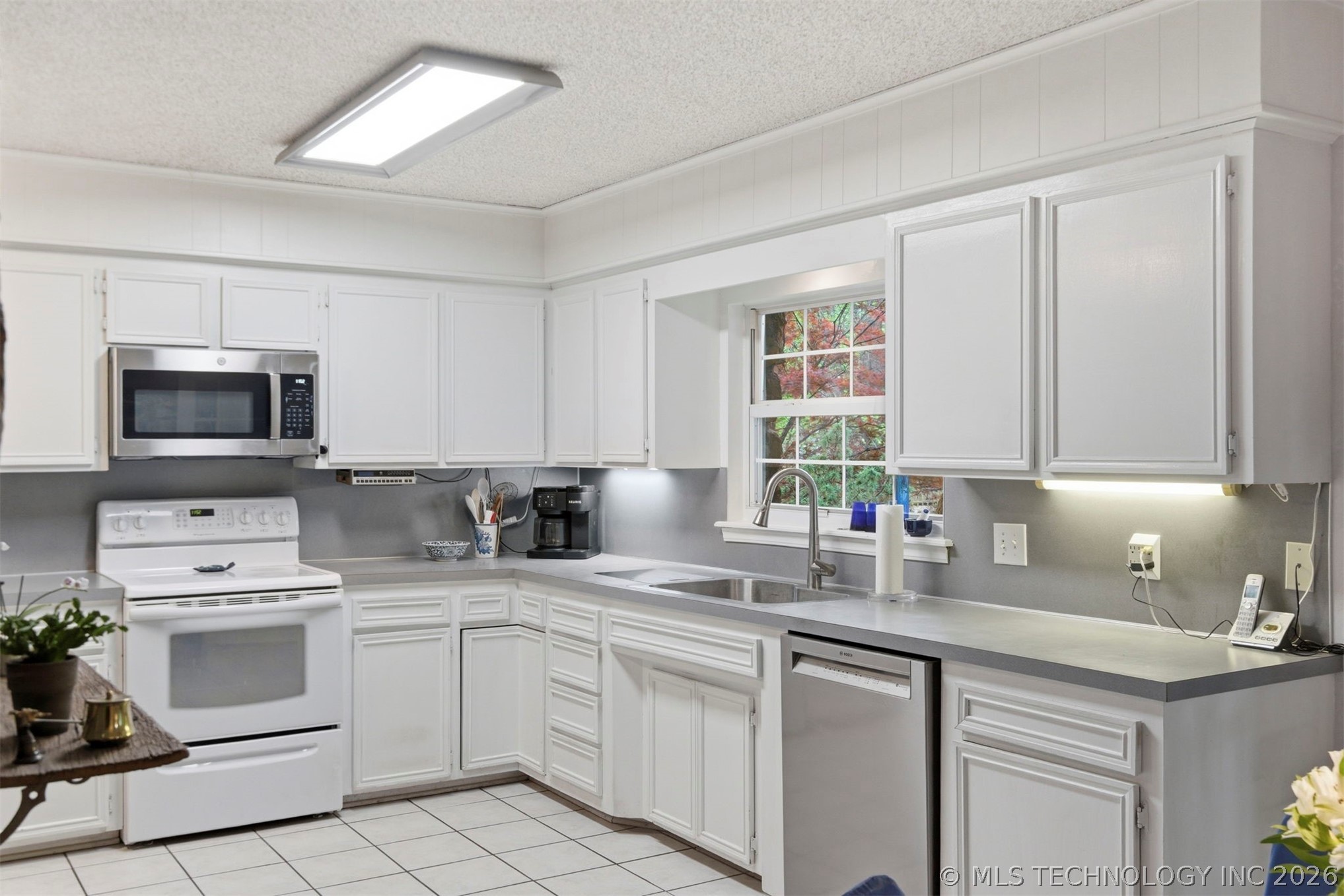 508 Meadowood Drive Broken Arrow OK 74011