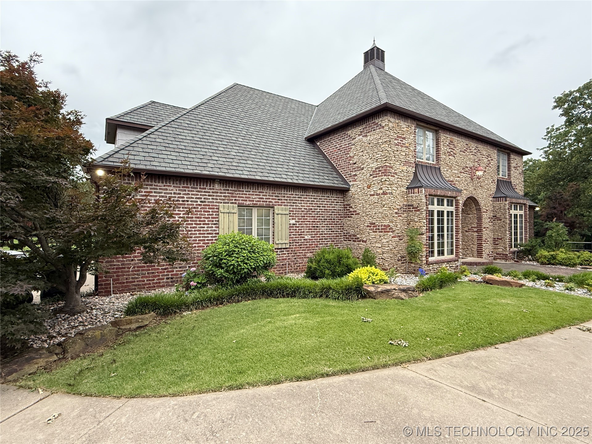 4224 S 69th Westavenue Tulsa OK 74107