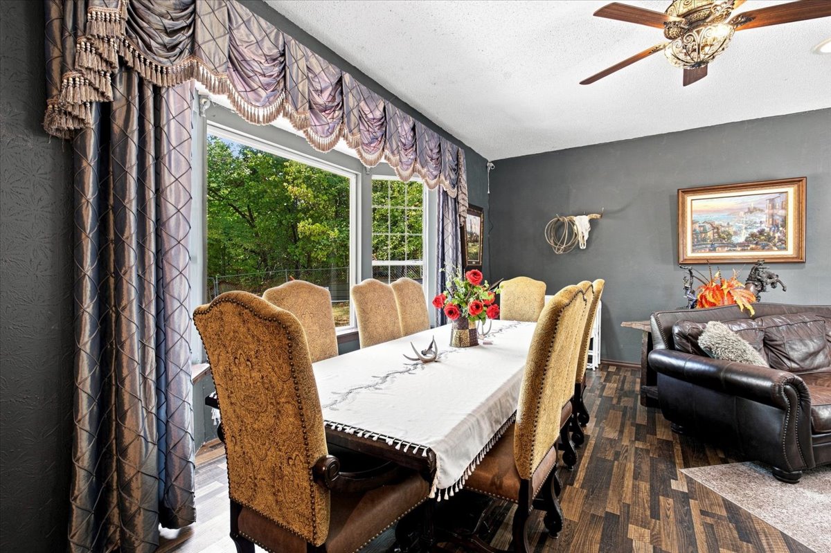 407 Seven Springs Tishomingo OK 73460