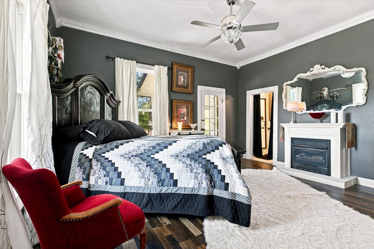 407 Seven Springs Tishomingo OK 73460