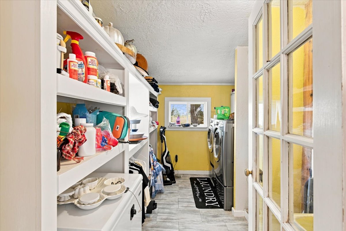 407 Seven Springs Tishomingo OK 73460