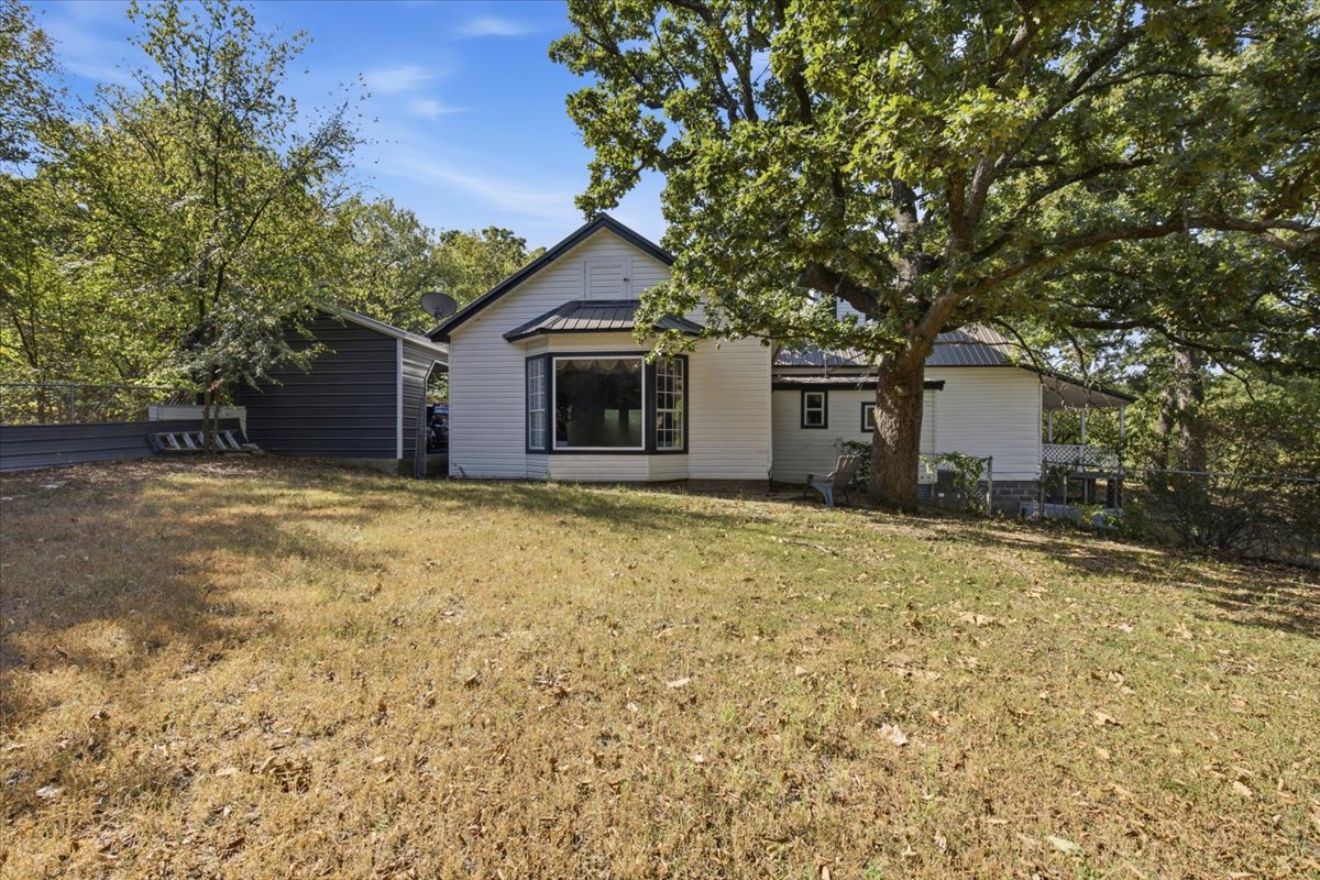 407 Seven Springs Tishomingo OK 73460