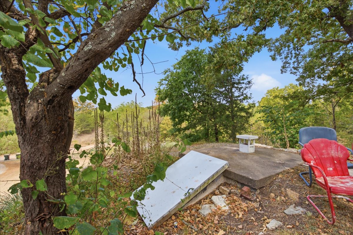 407 Seven Springs Tishomingo OK 73460