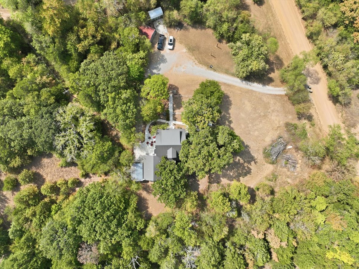 407 Seven Springs Tishomingo OK 73460