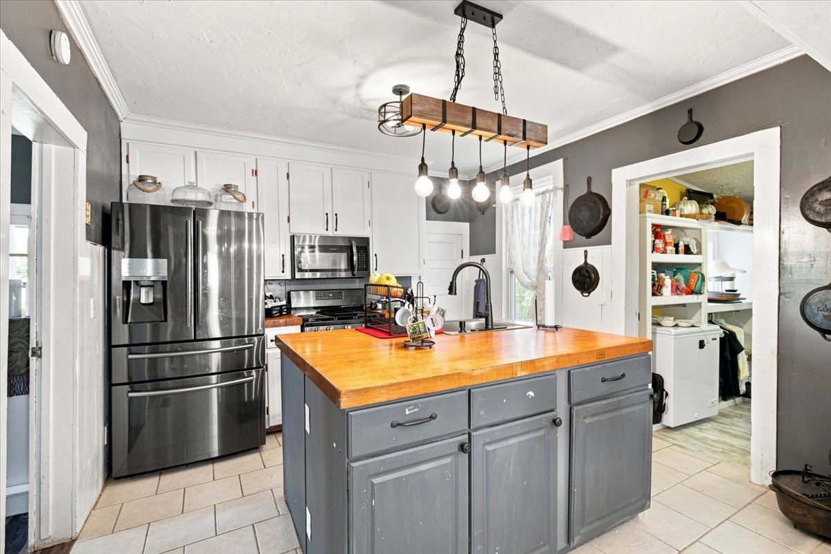 407 Seven Springs Tishomingo OK 73460
