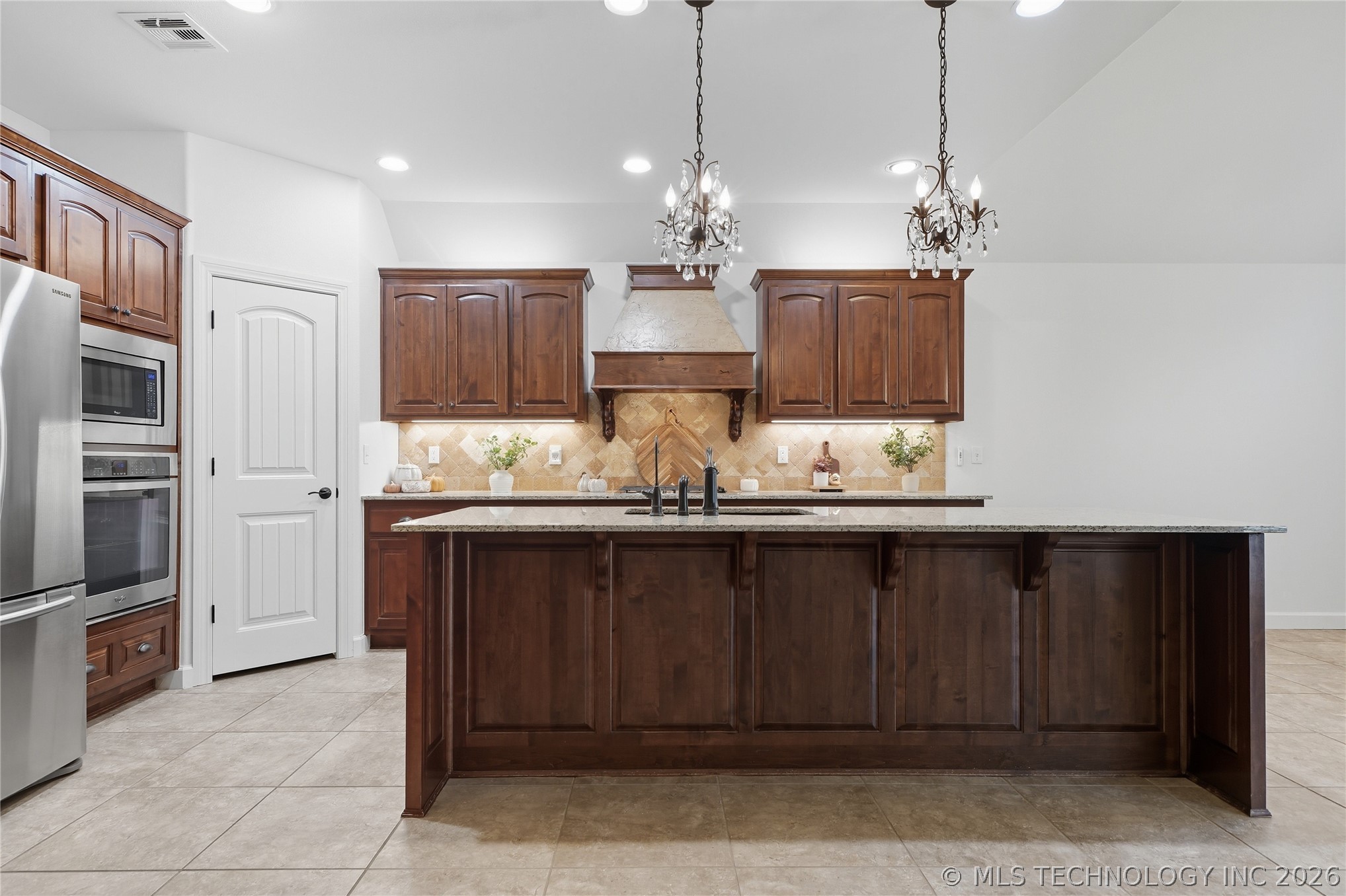 3703 S 13th Place Broken Arrow OK 74011