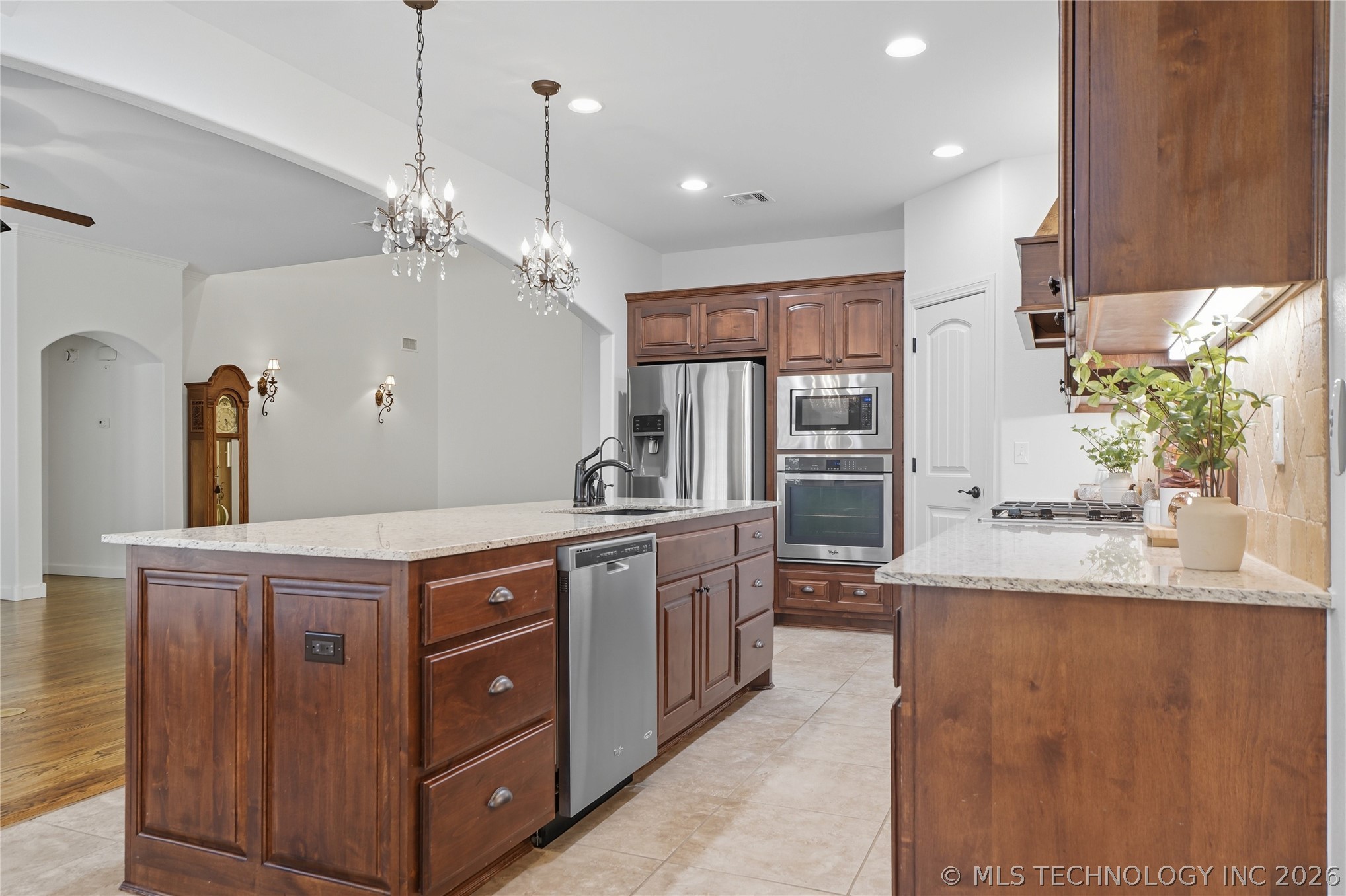 3703 S 13th Place Broken Arrow OK 74011