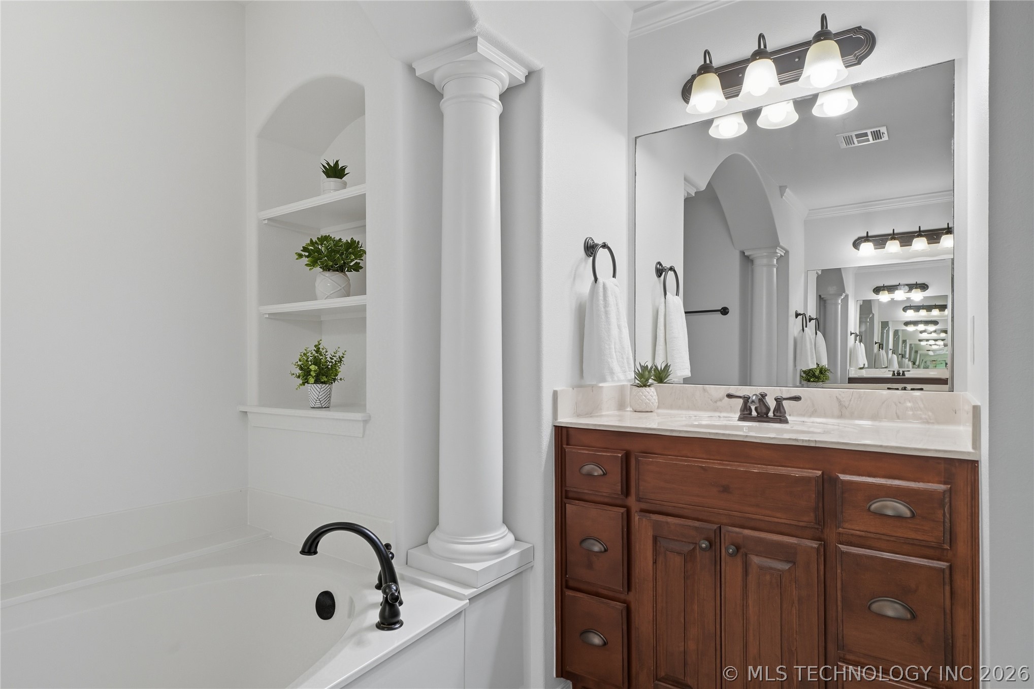 3703 S 13th Place Broken Arrow OK 74011