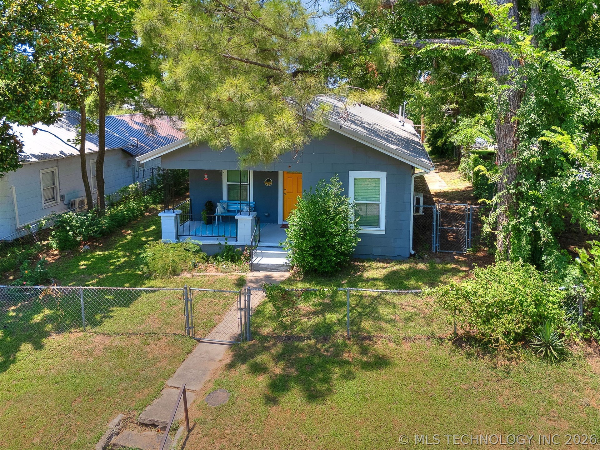 306 N Grant Avenue Sand Springs OK 74063