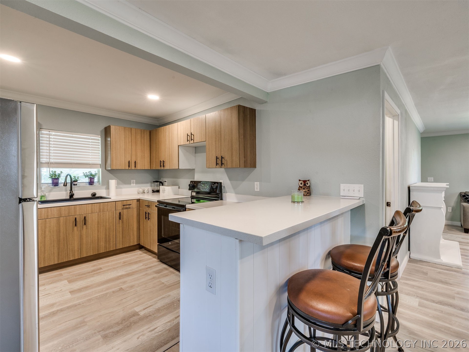 306 N Grant Avenue Sand Springs OK 74063