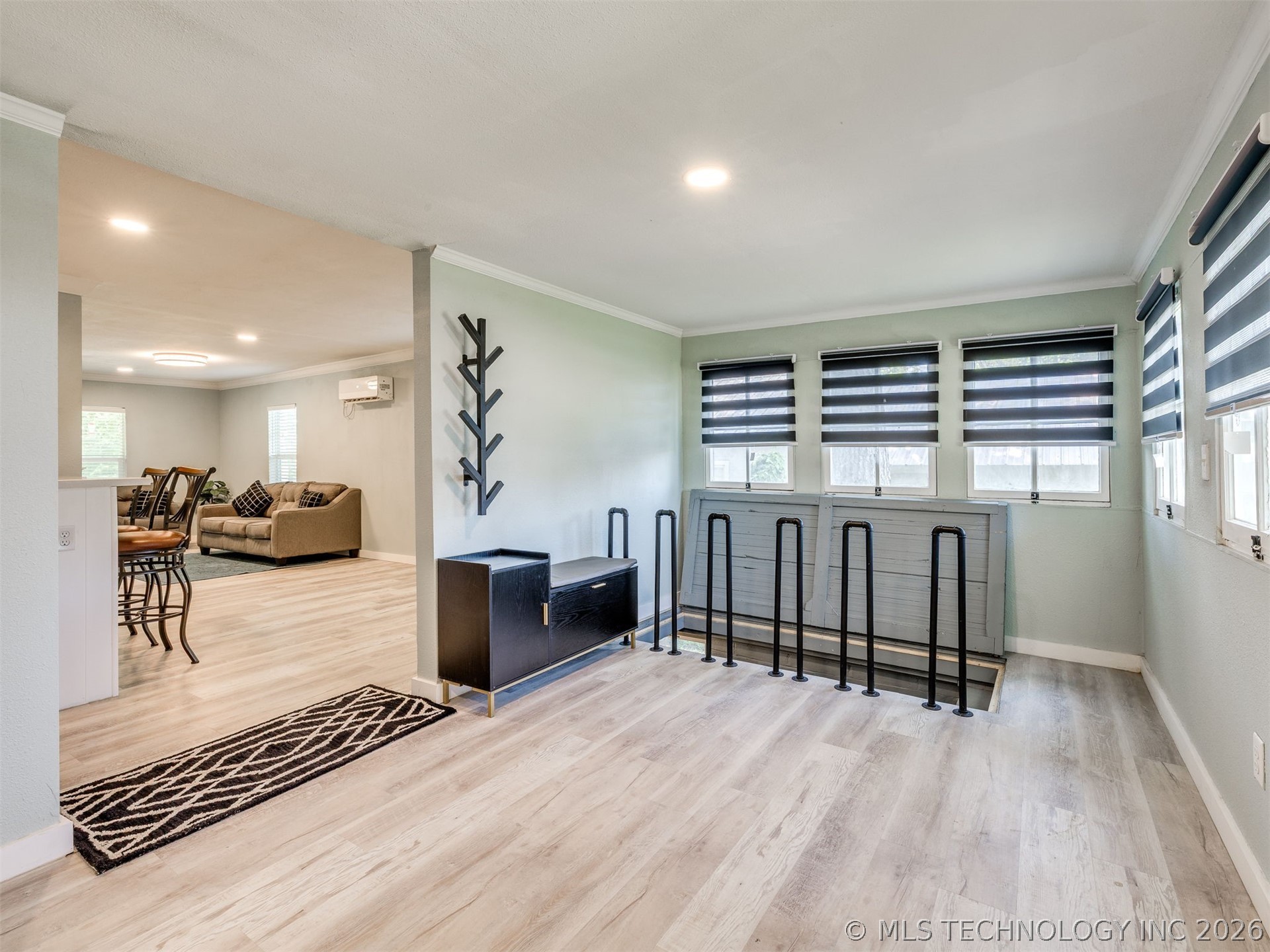 306 N Grant Avenue Sand Springs OK 74063