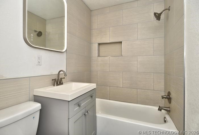 3153 N Lansing Place Tulsa OK 74106