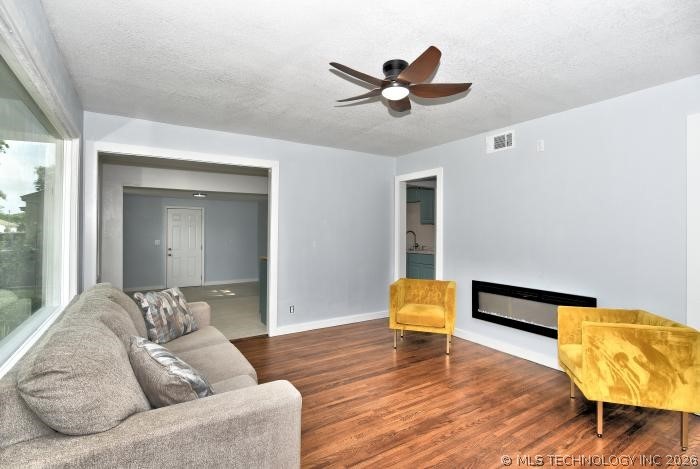3153 N Lansing Place Tulsa OK 74106