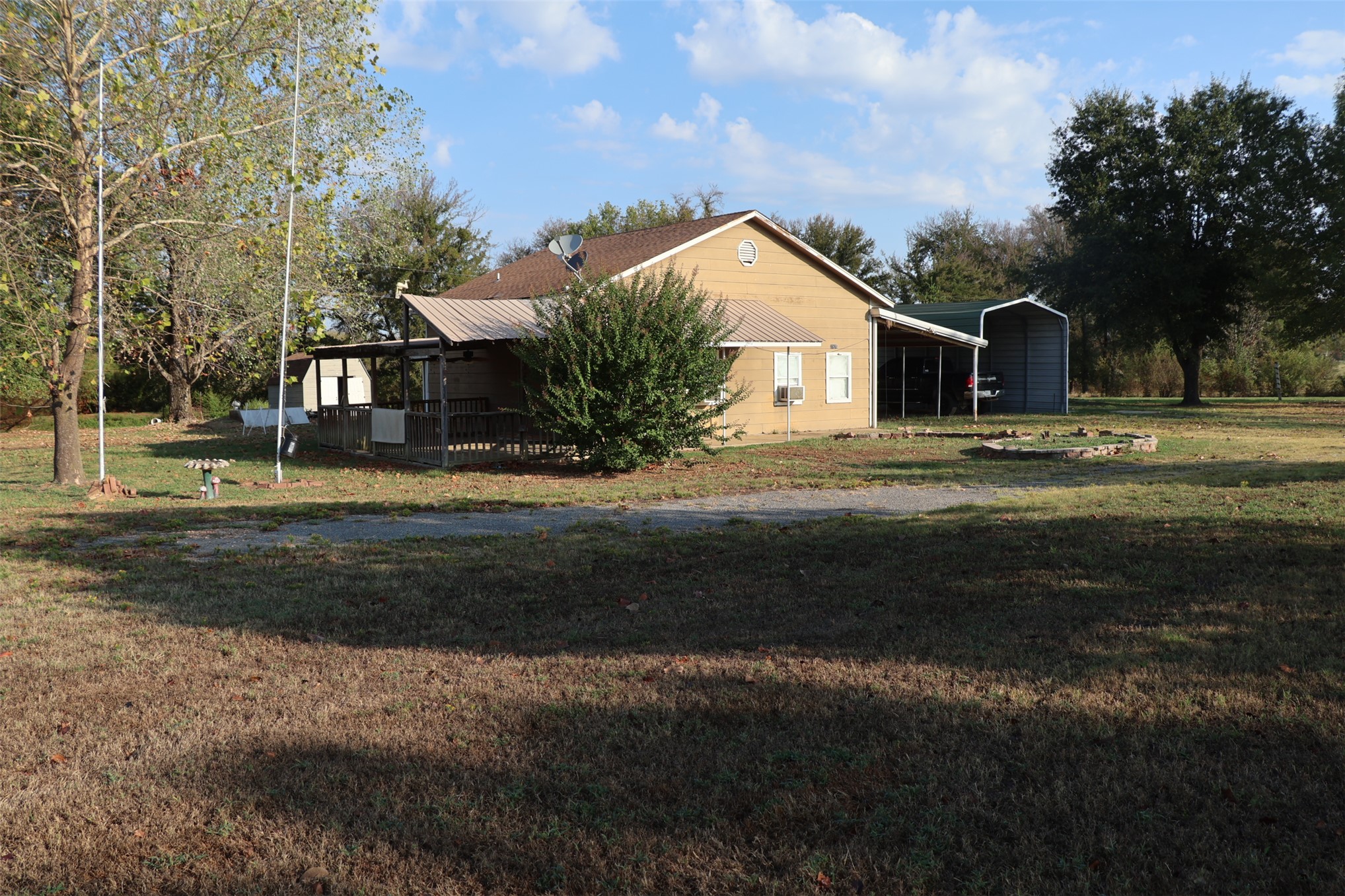 27475 Hwy 112 Old Cameron OK 74932
