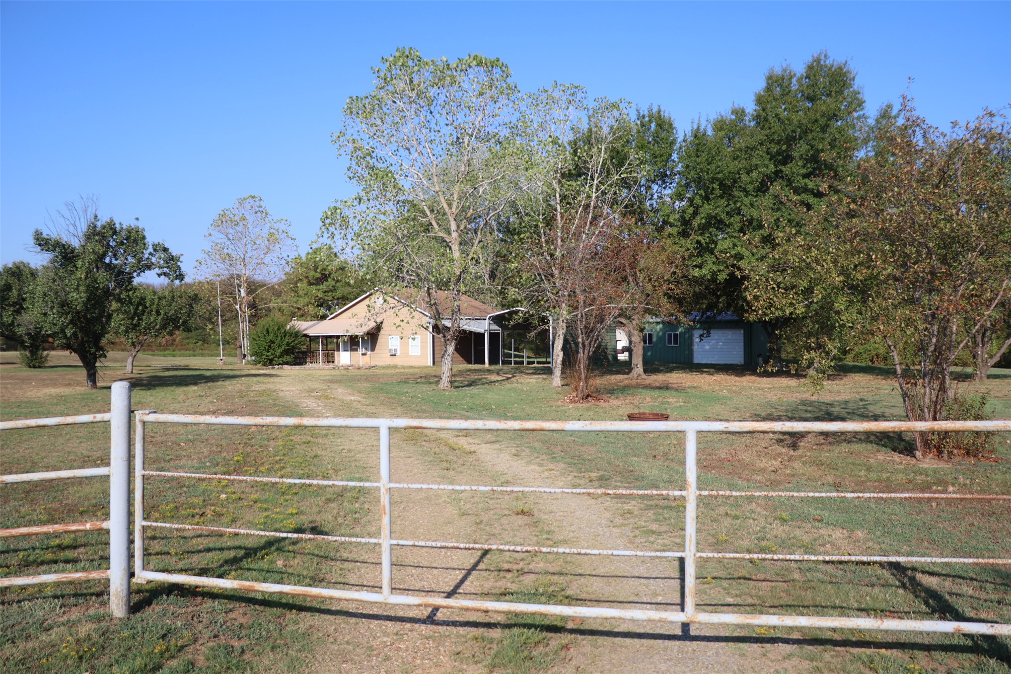 27475 Hwy 112 Old Cameron OK 74932