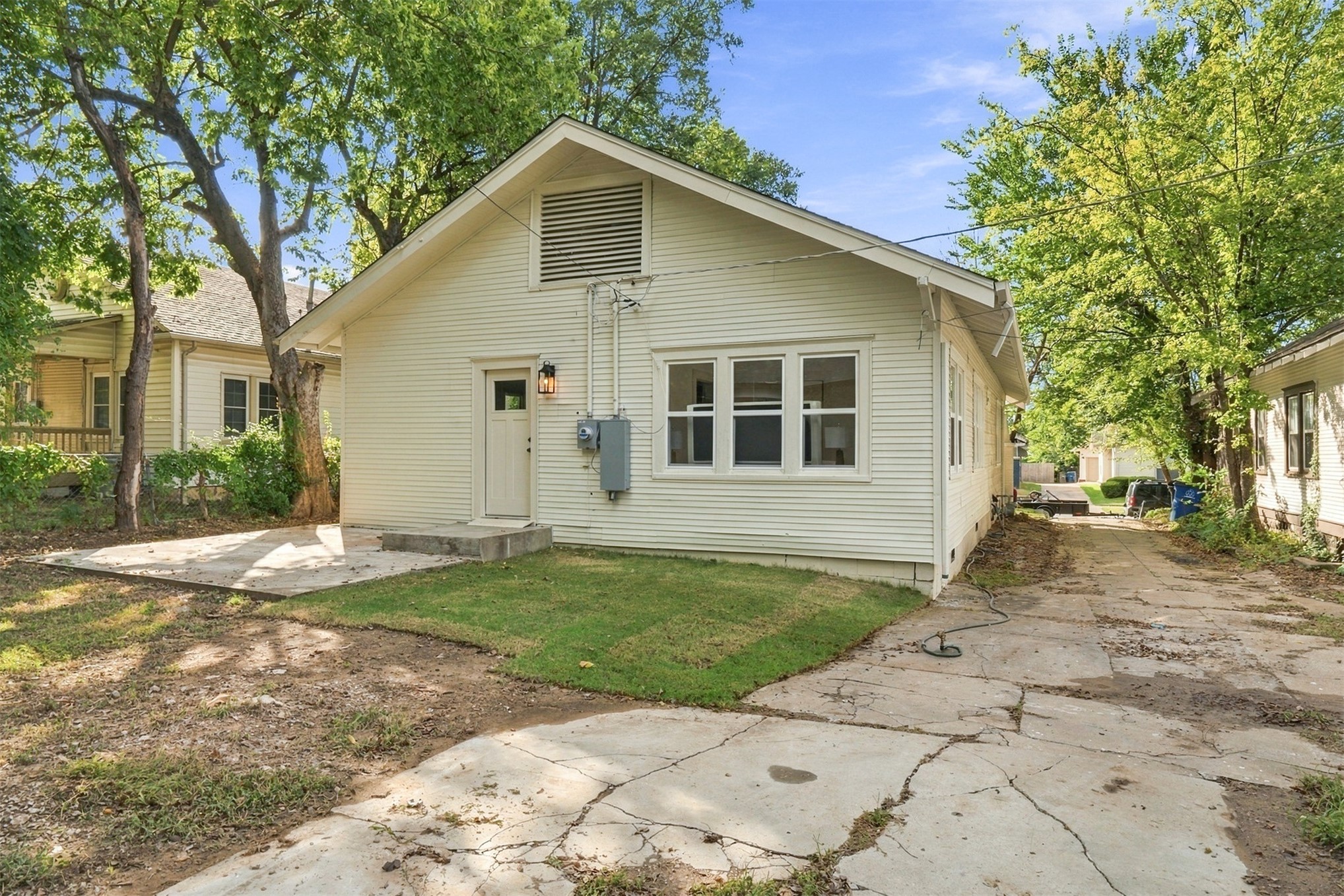 1865 E 17th Street Tulsa OK 74104