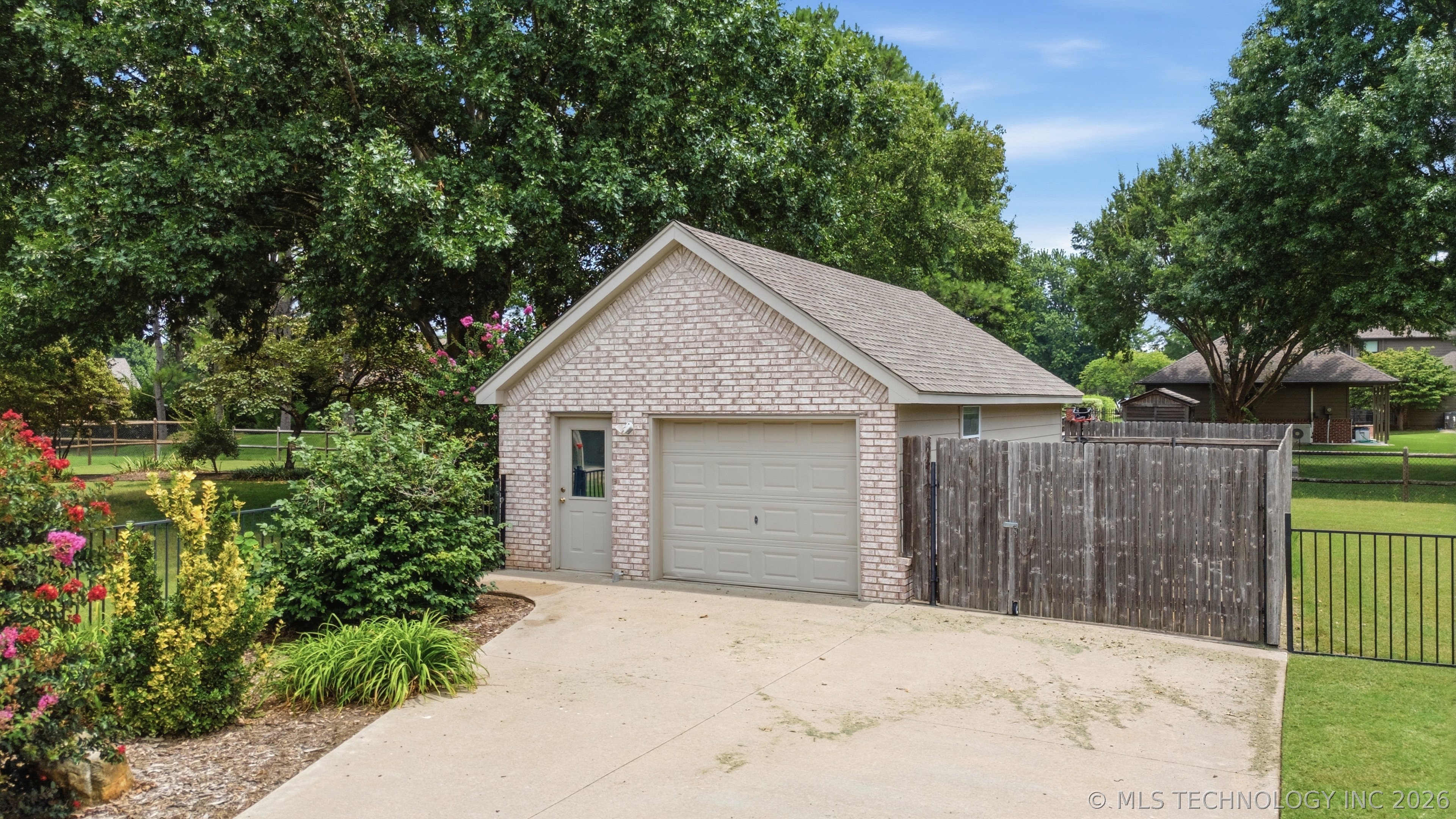 13215 S 118th Eastavenue Broken Arrow OK 74011